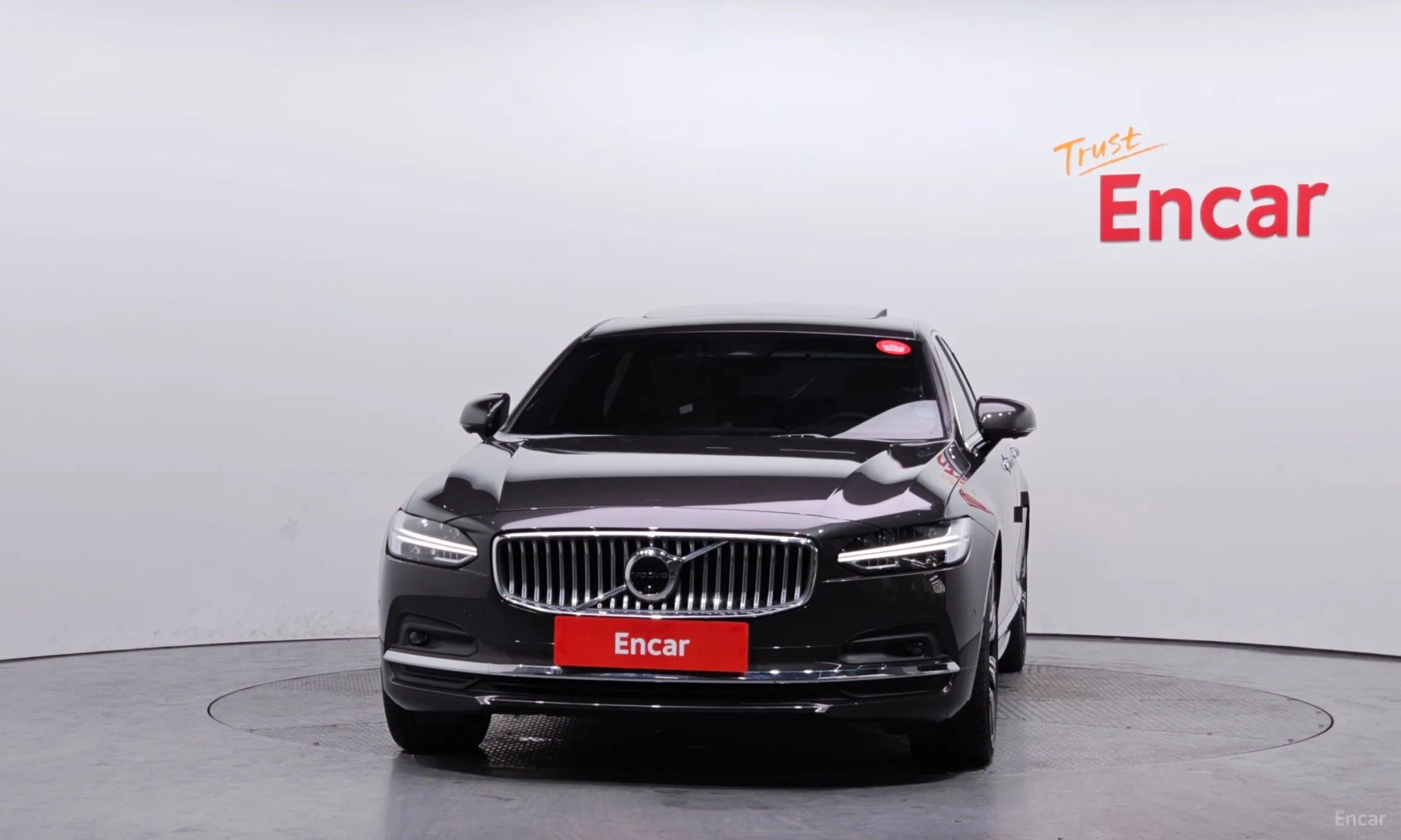Volvo S90 превью 3