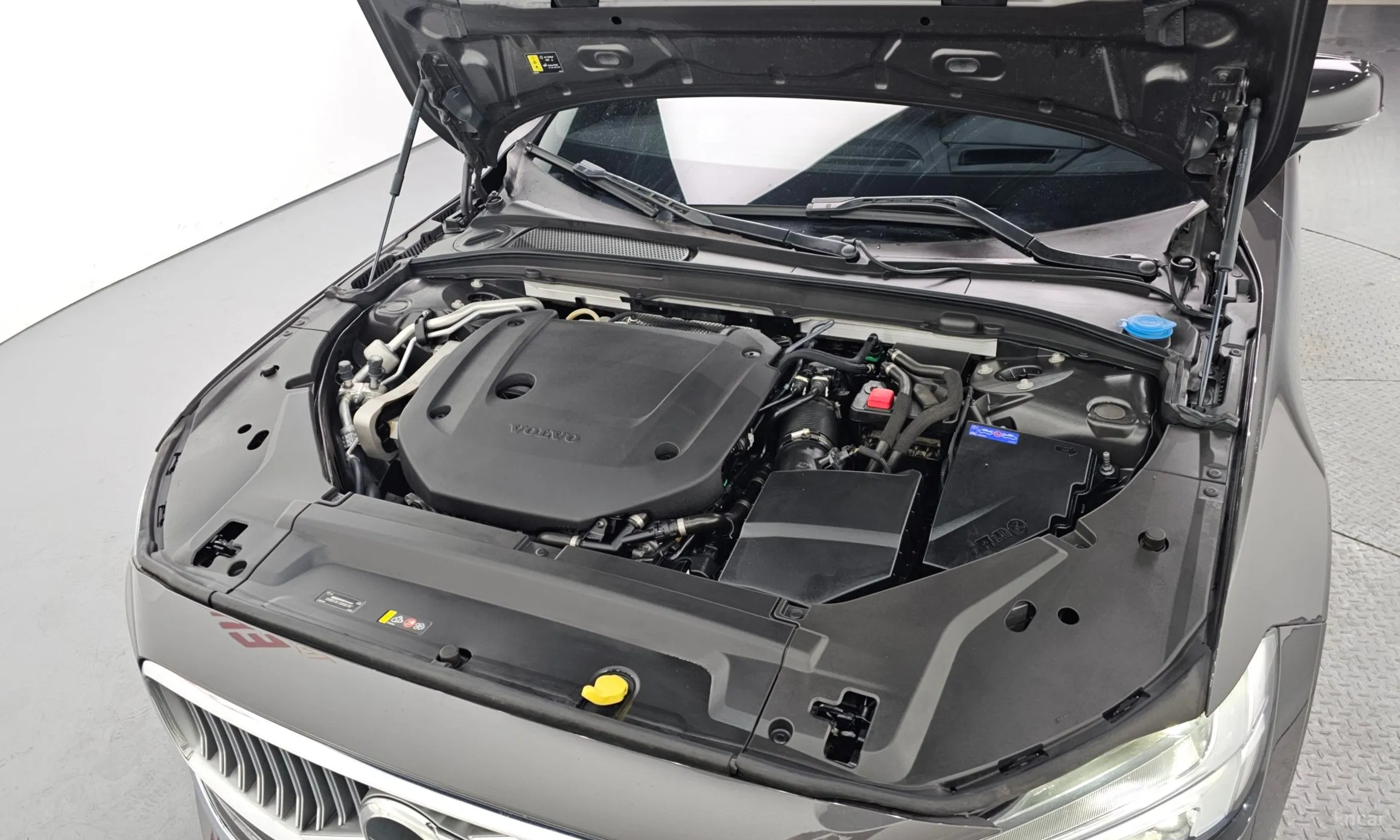 Volvo S90 превью 6