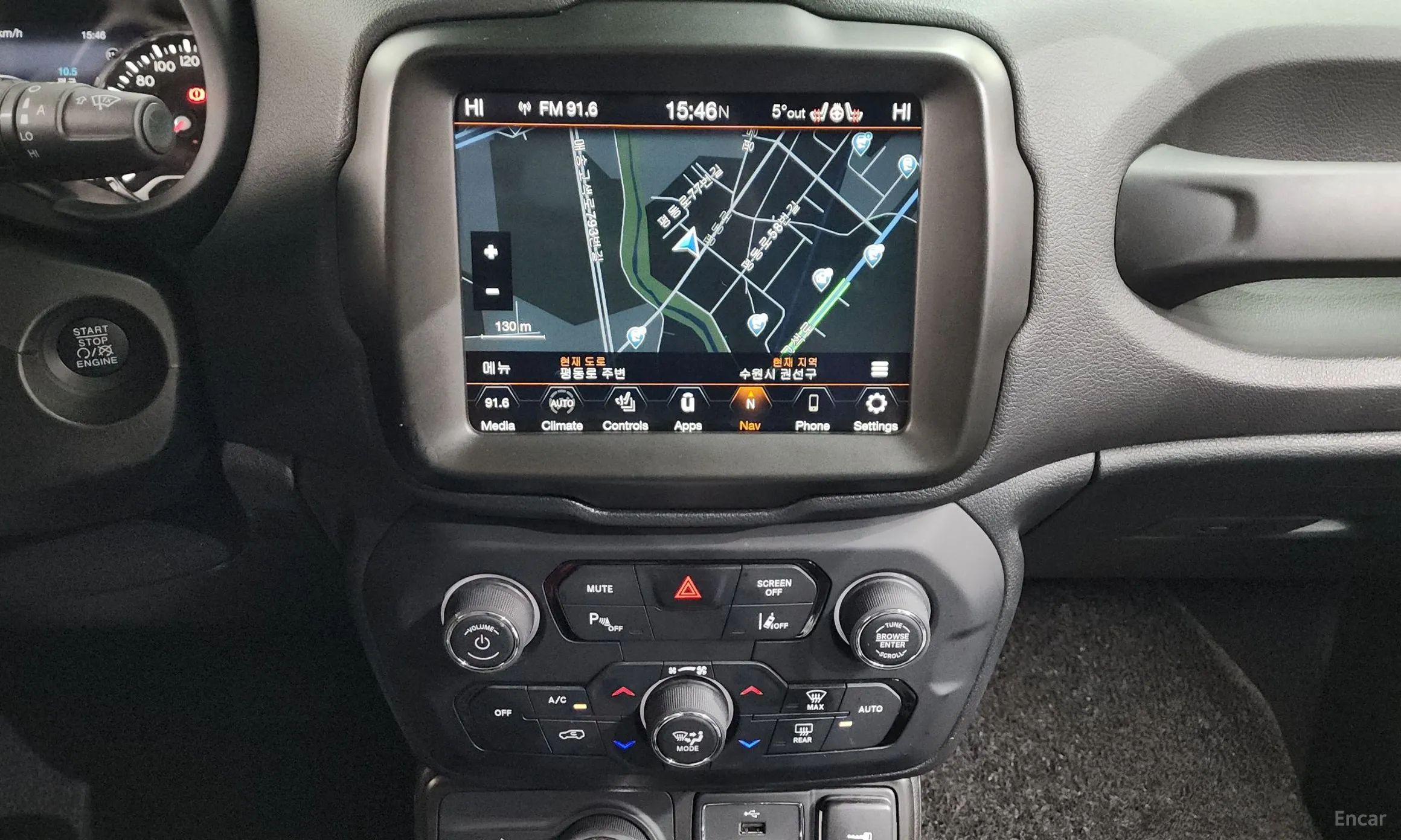 Jeep Renegade превью 15