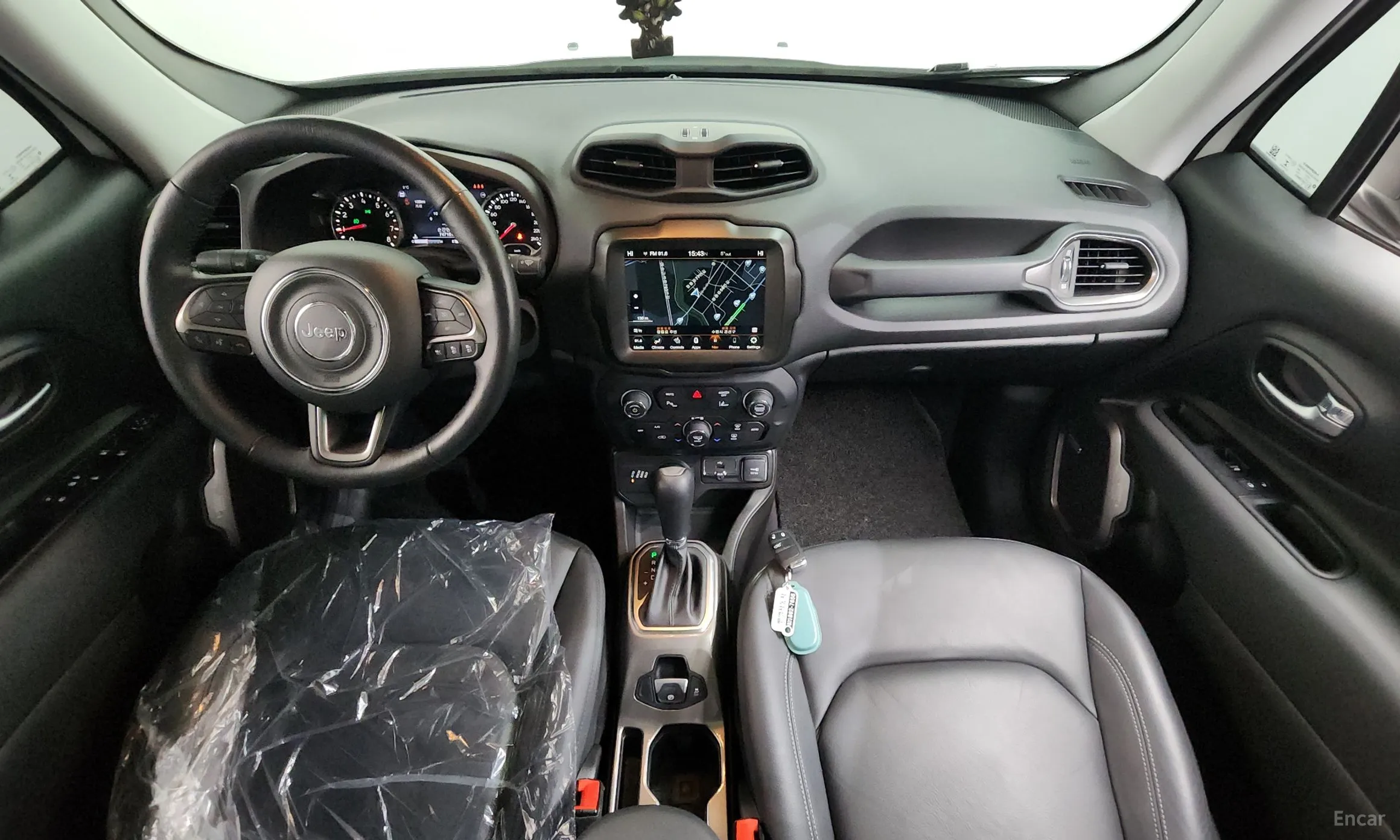 Jeep Renegade превью 7