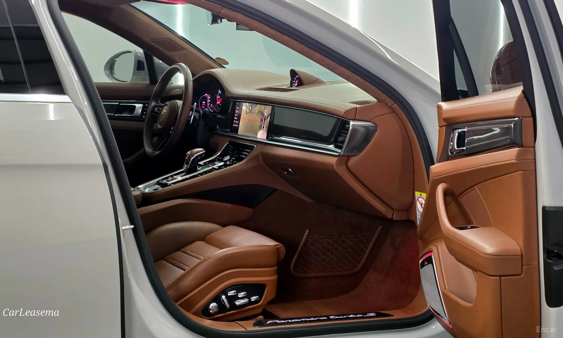 Porsche Panamera (971) превью 10