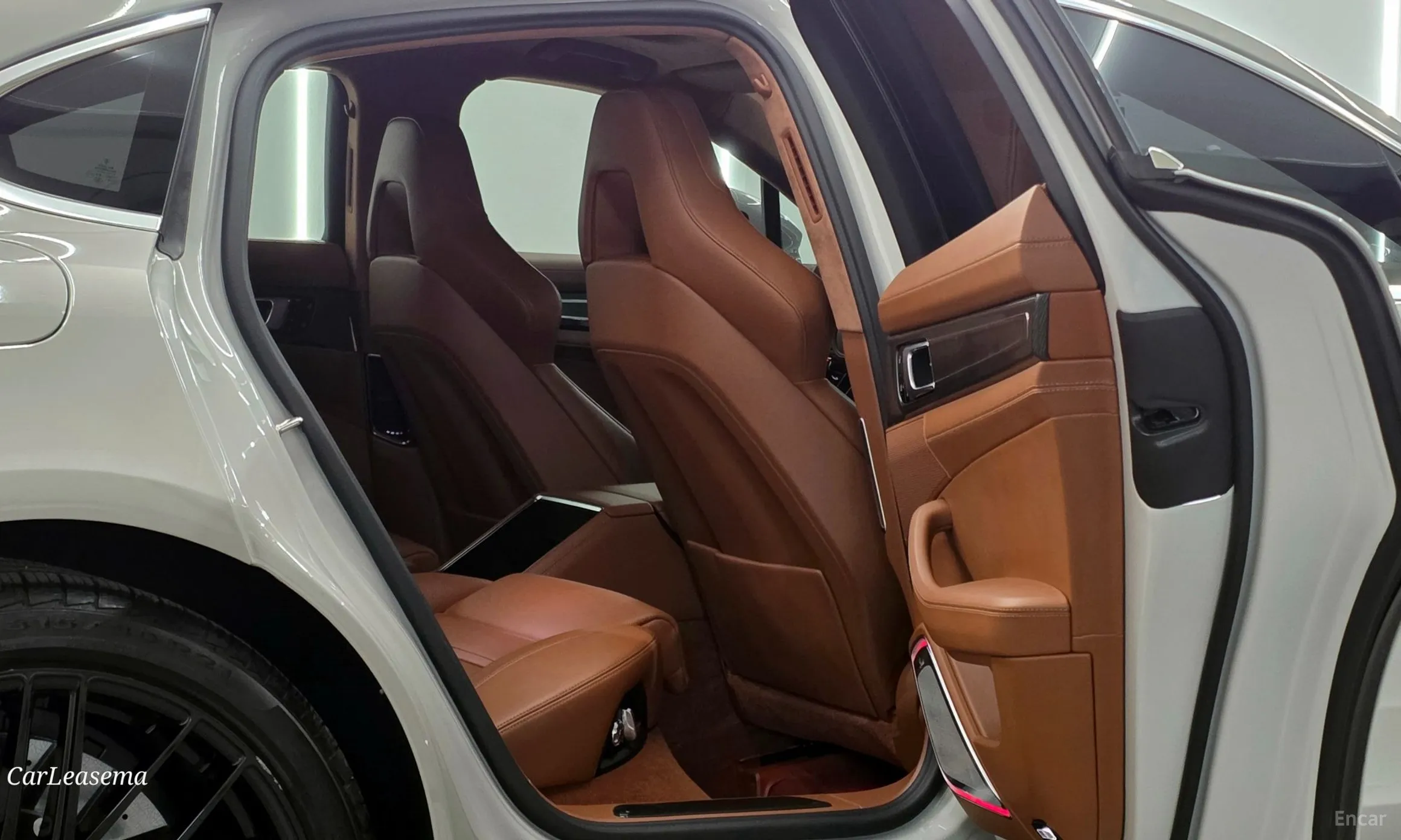 Porsche Panamera (971) превью 11