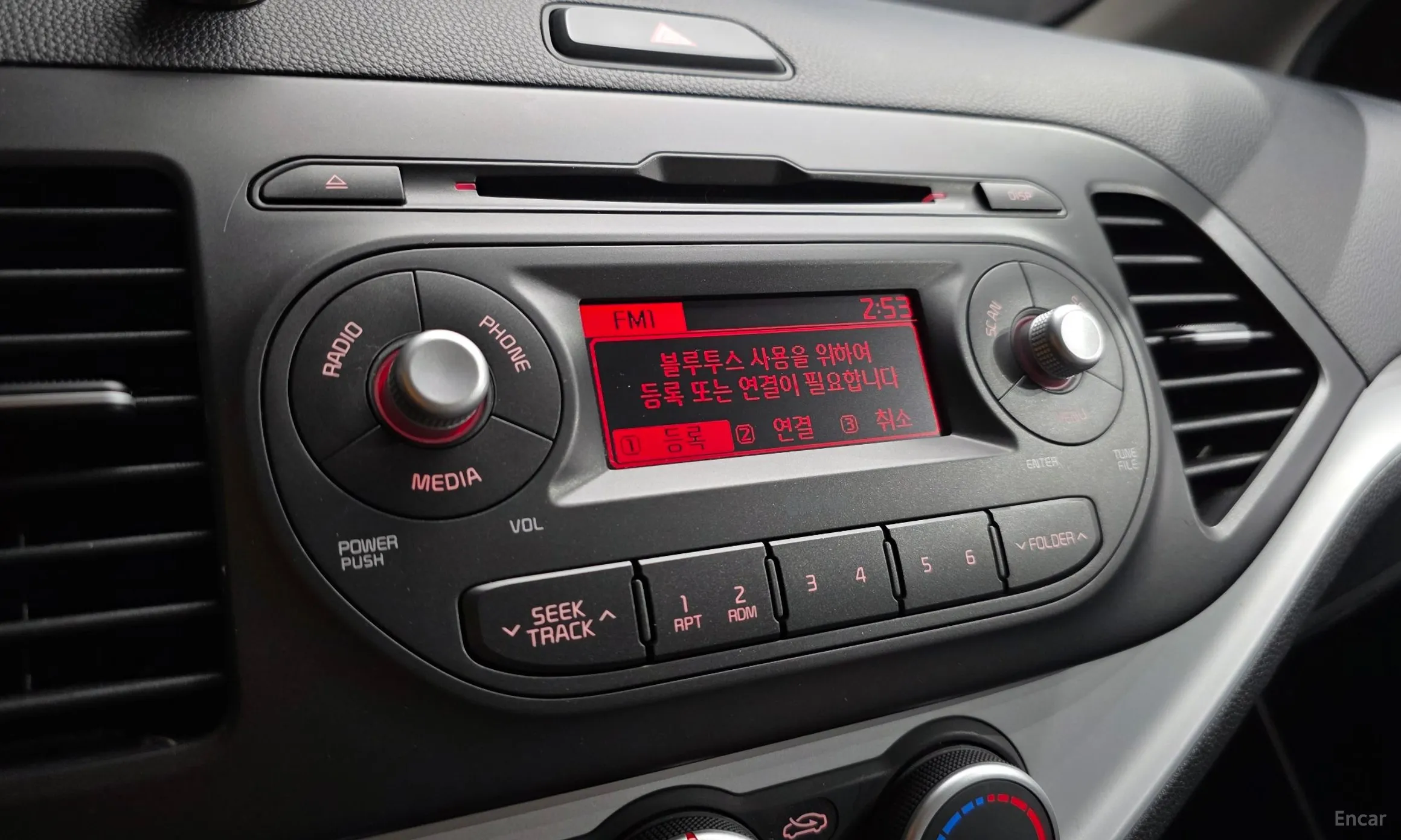 Kia Morning превью 15