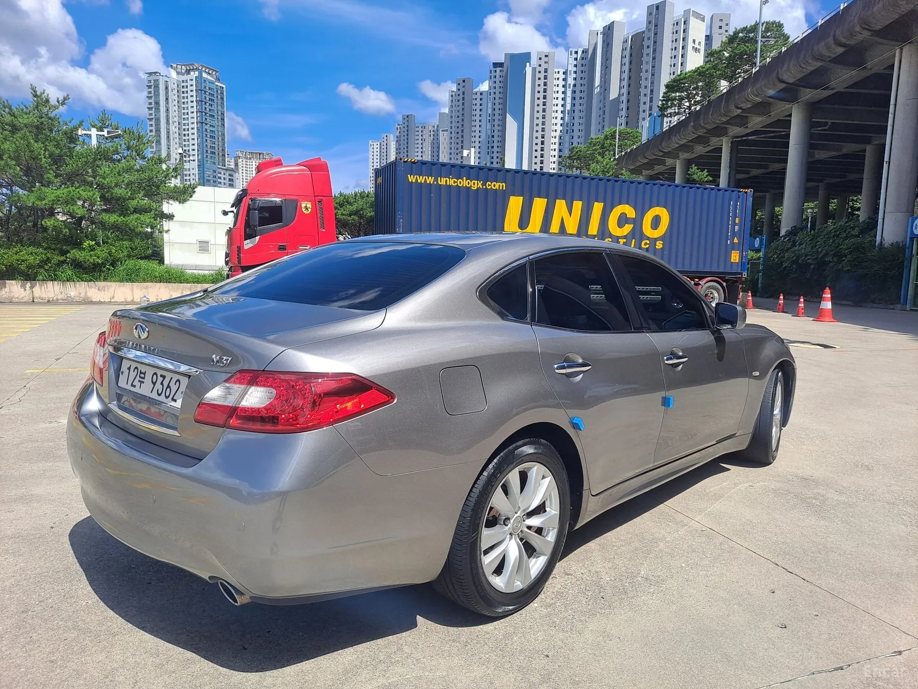 Infiniti M37 превью 5