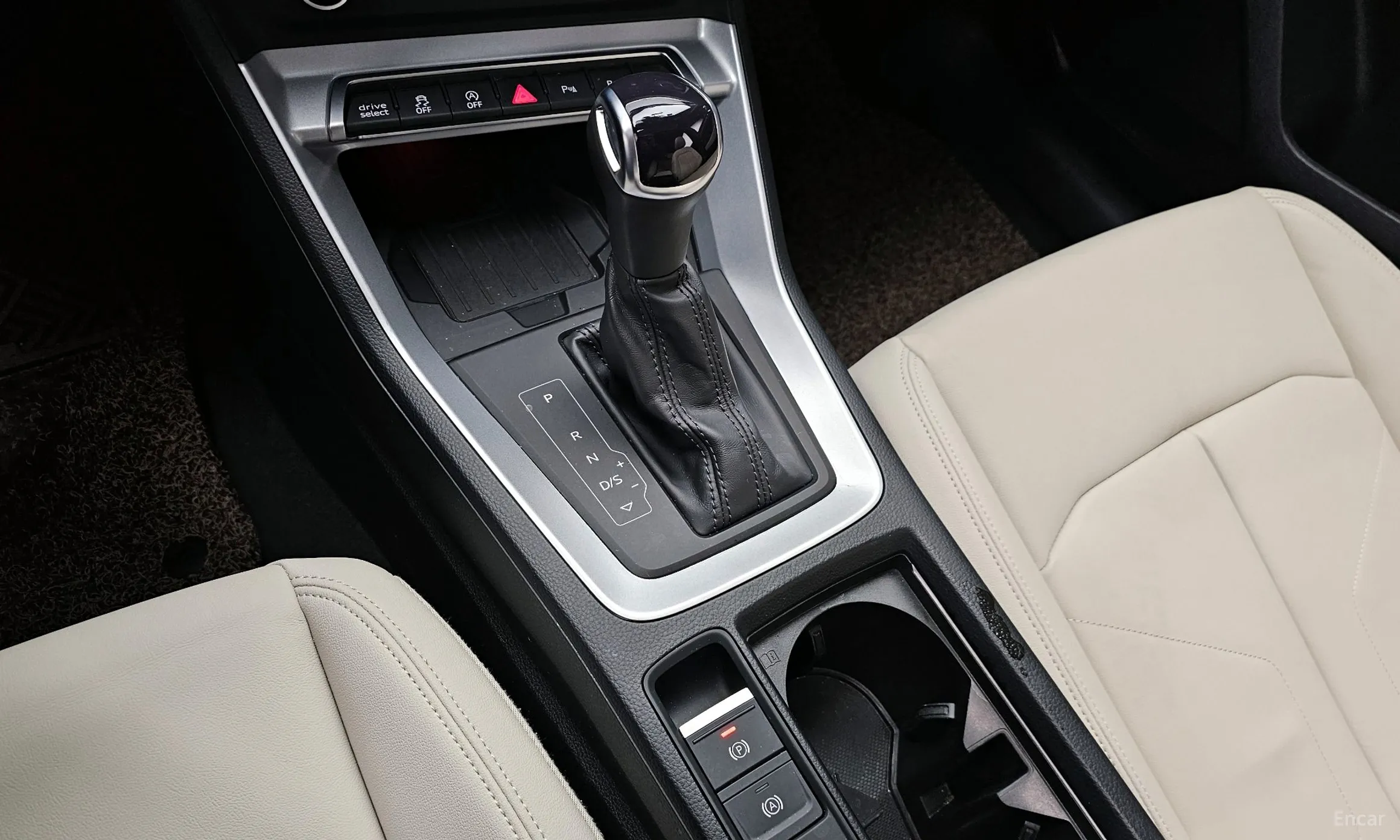 Audi Q3 (F3) превью 9