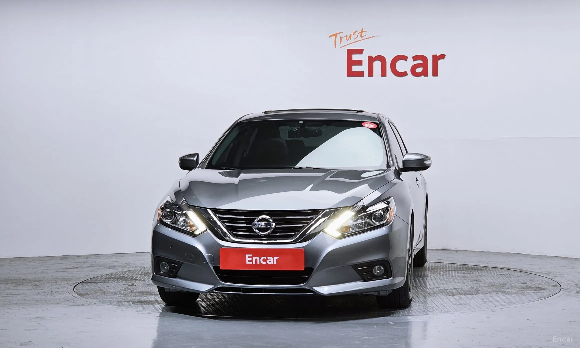 Nissan Altima превью 3