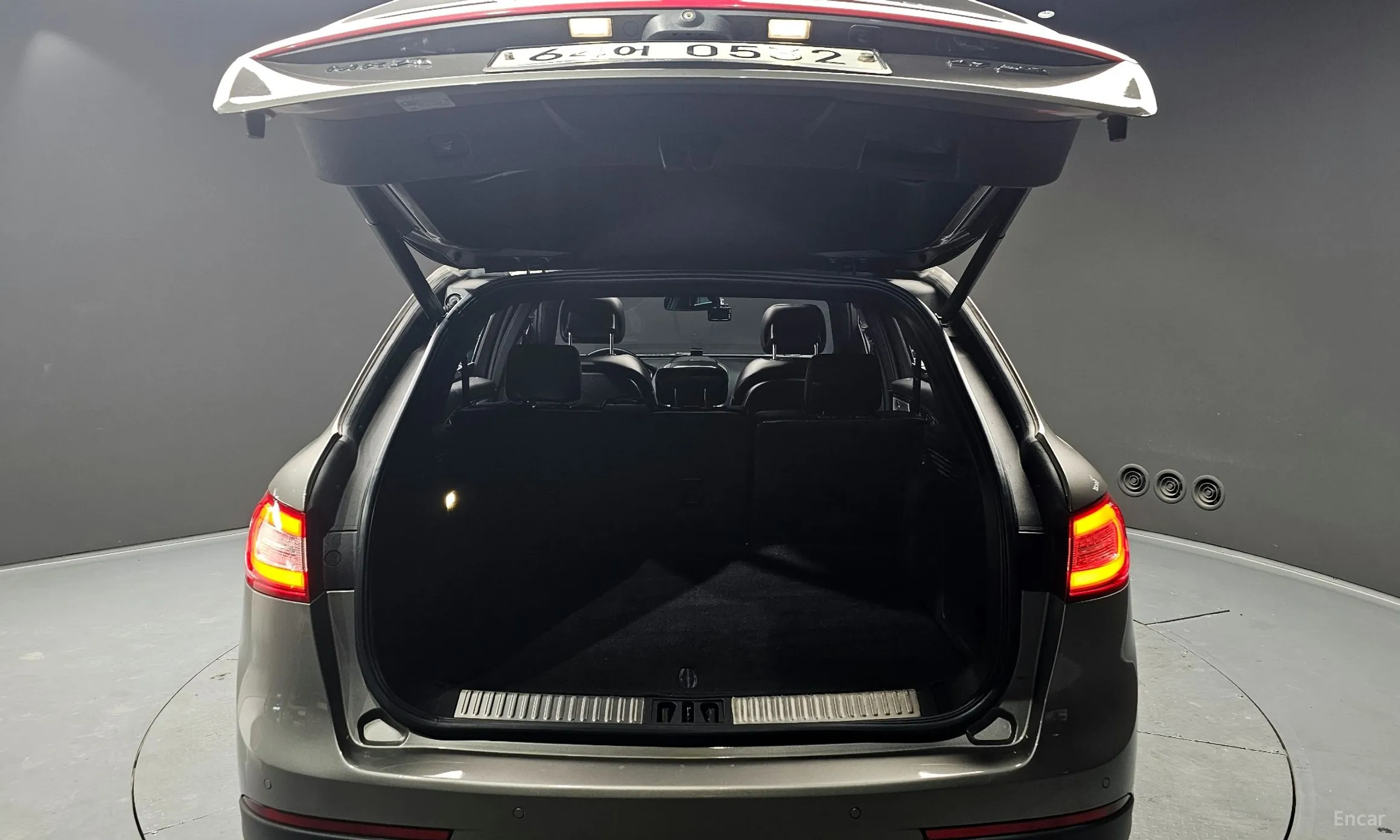 Lincoln MKX 2nd Generation превью 20
