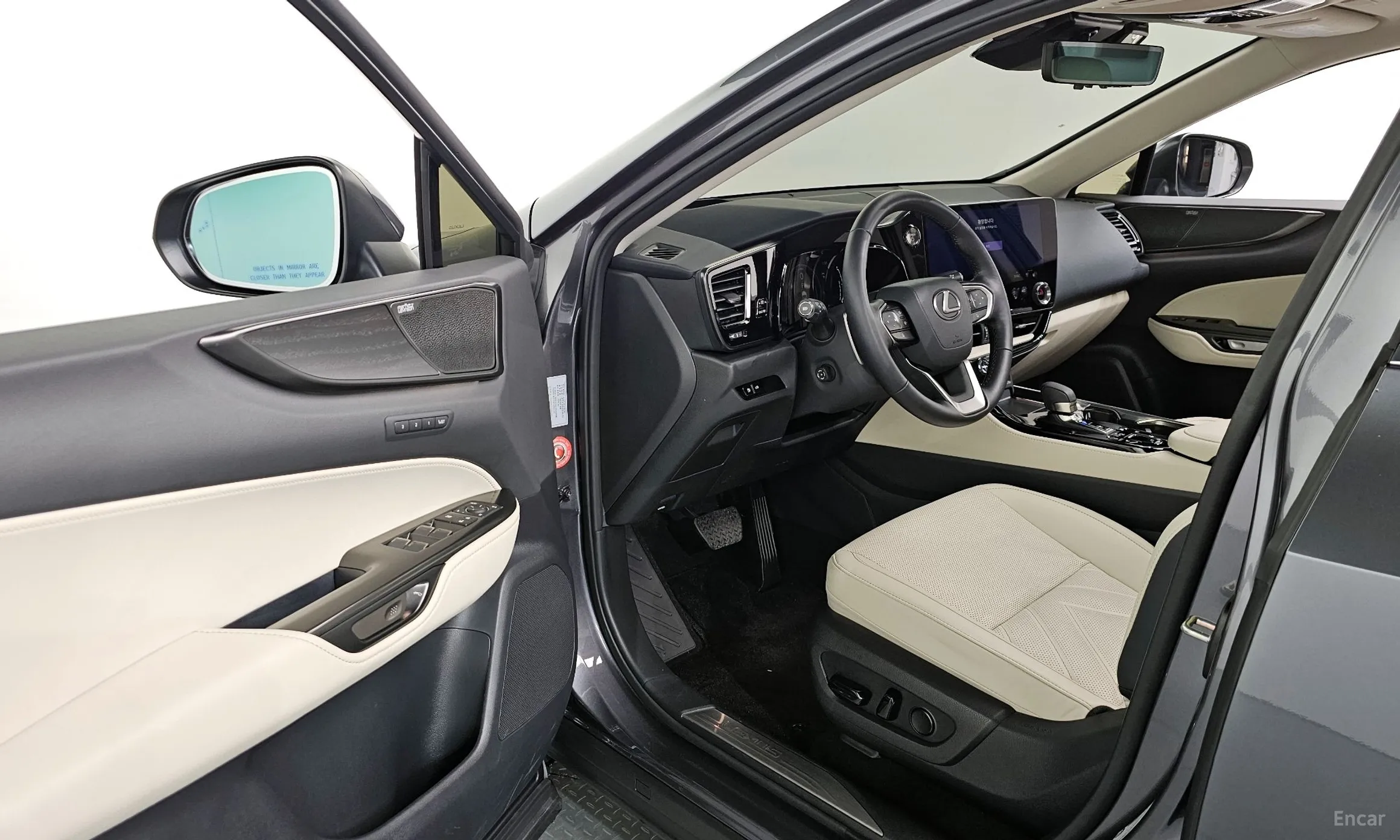 Lexus NX350h Gen 2 превью 11