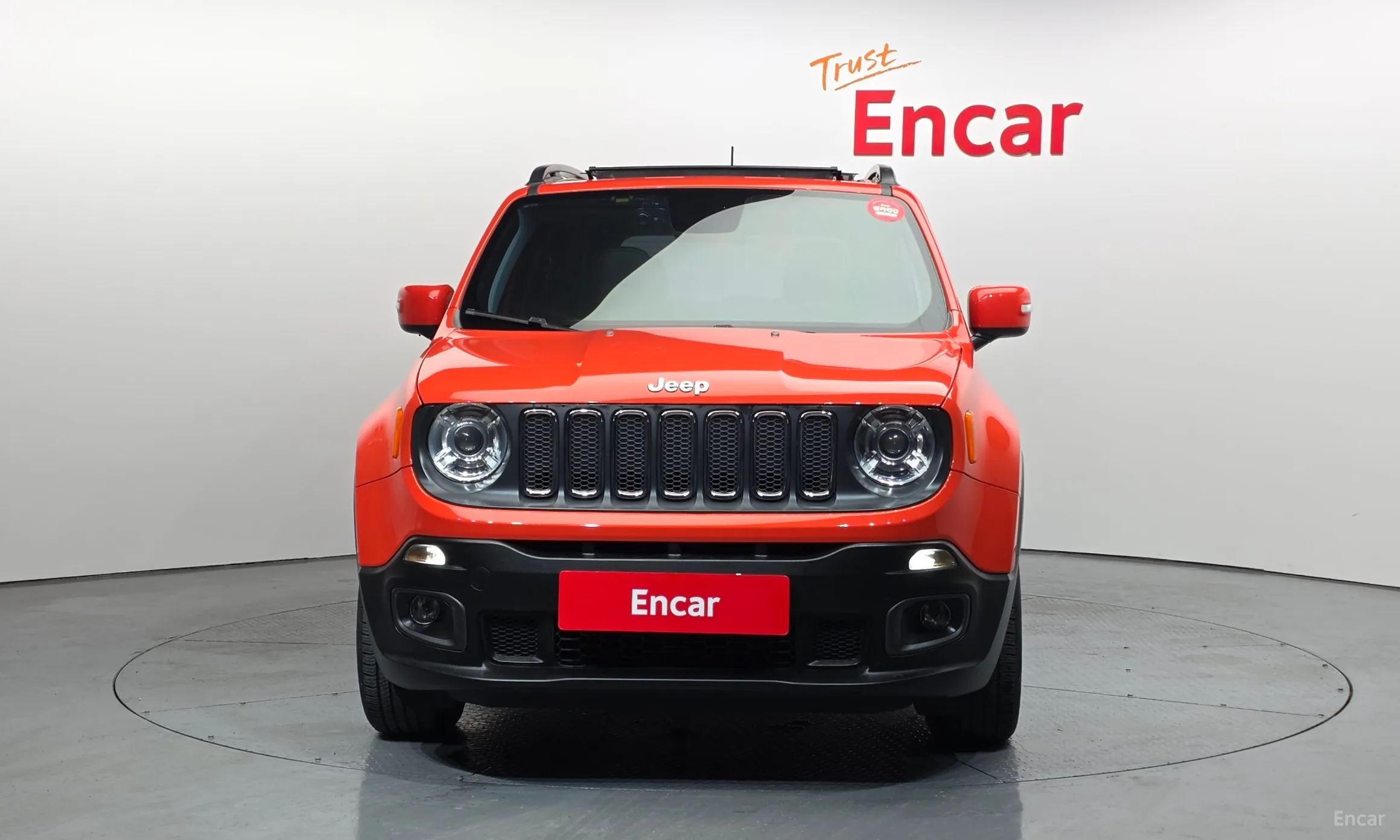 Jeep Renegade превью 3