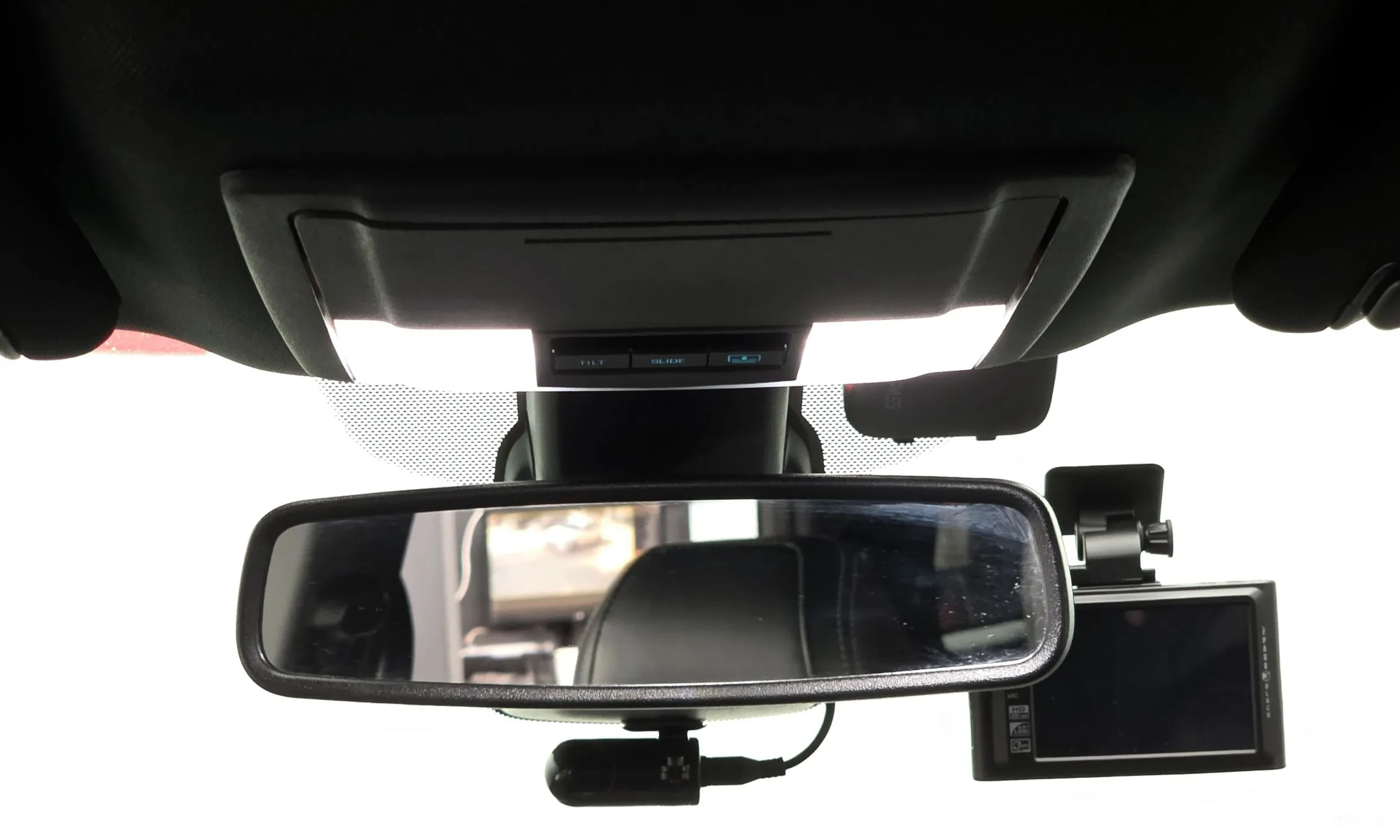 Ford Explorer превью 18