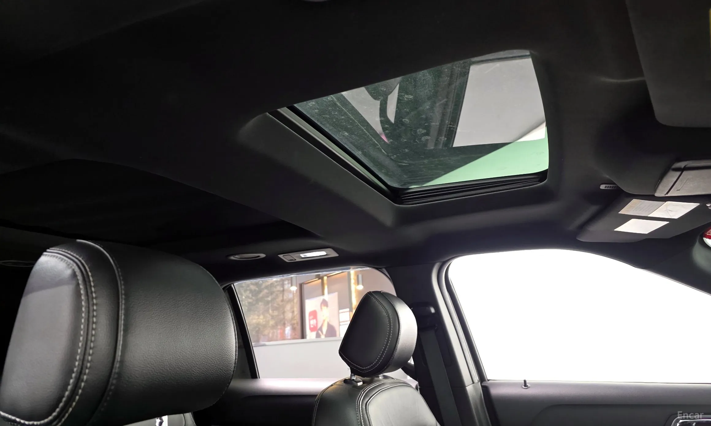 Ford Explorer превью 19