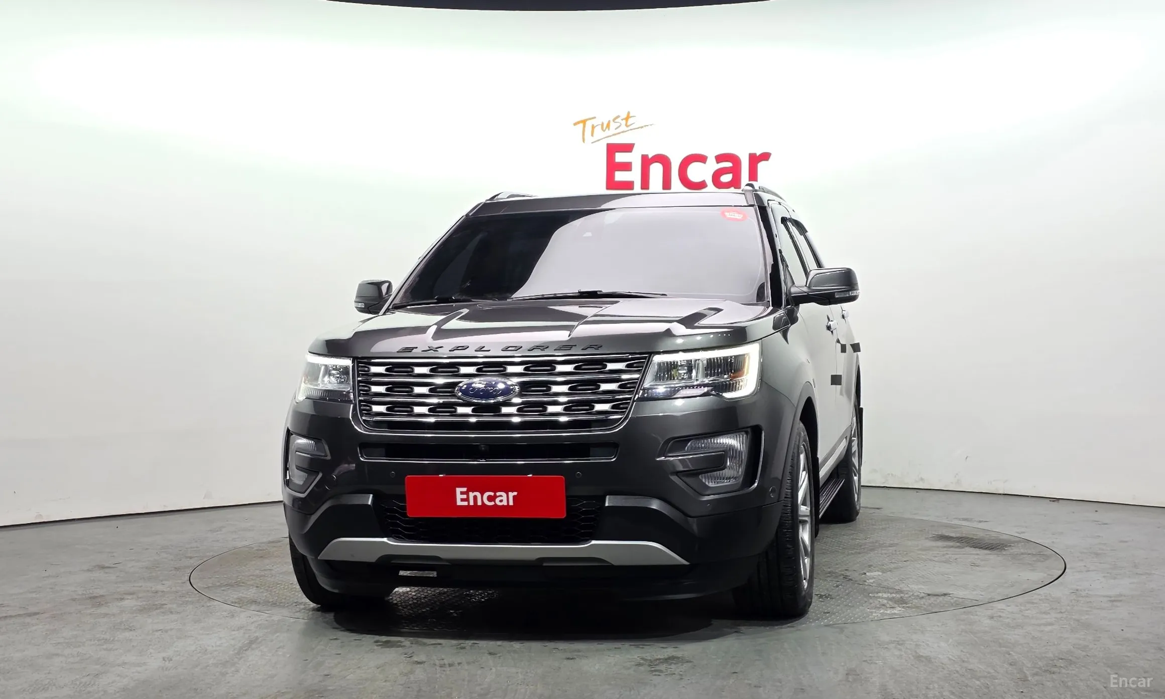 Ford Explorer превью 3