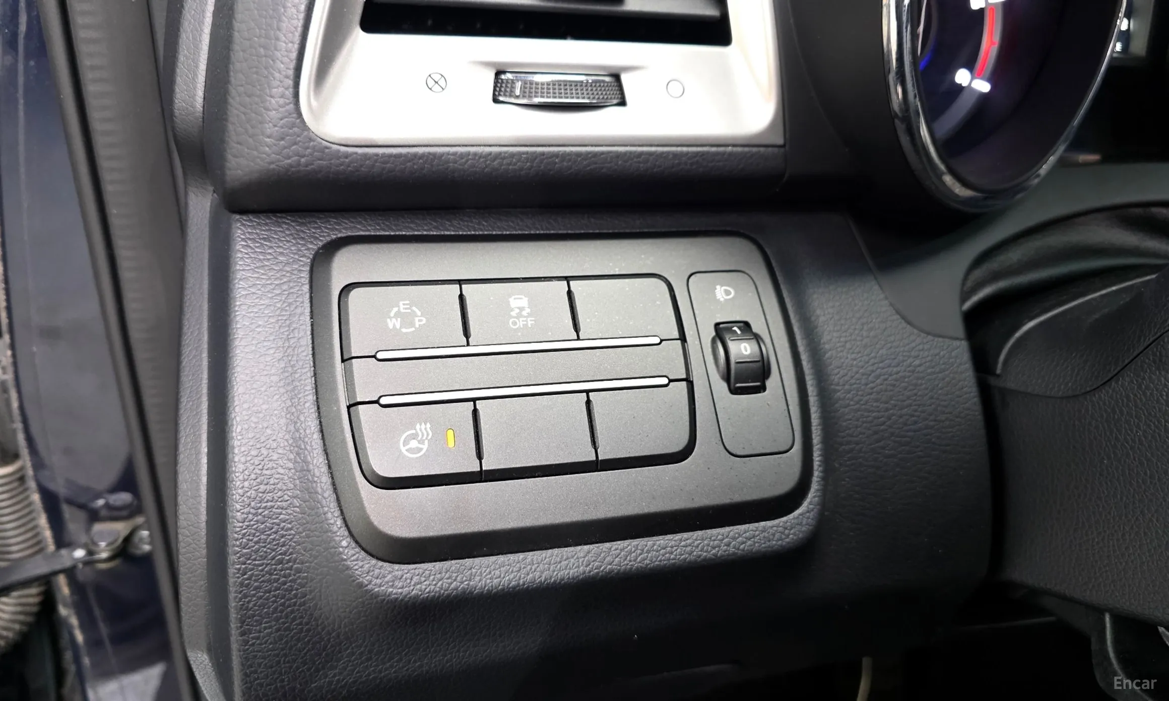 KG Mobility (SsangYong) Tivoli, Lazio превью 17