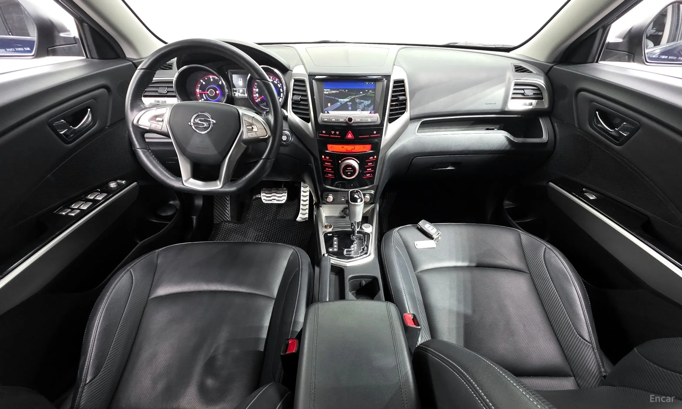 KG Mobility (SsangYong) Tivoli, Lazio превью 7