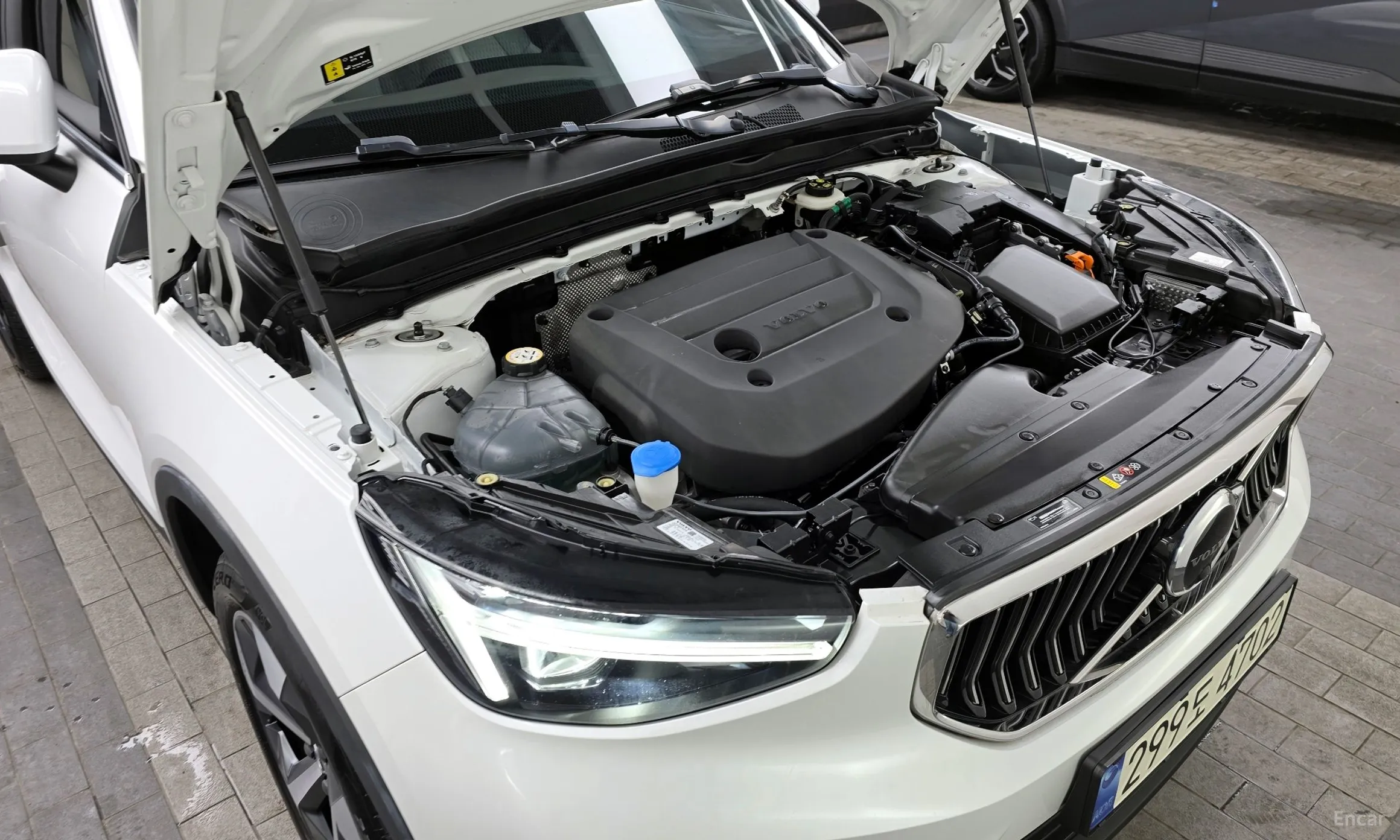 Volvo XC40 превью 6