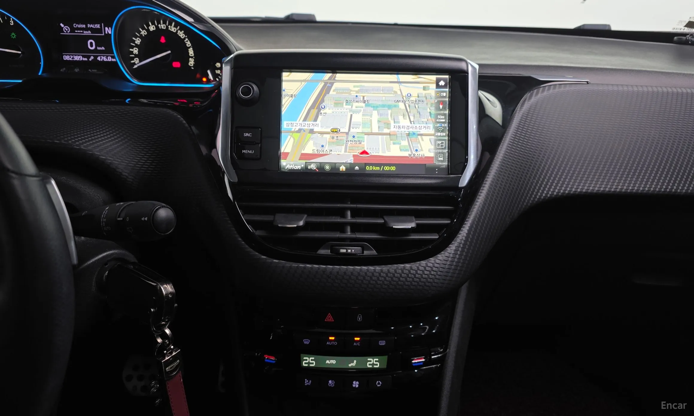 Peugeot 2008. превью 14