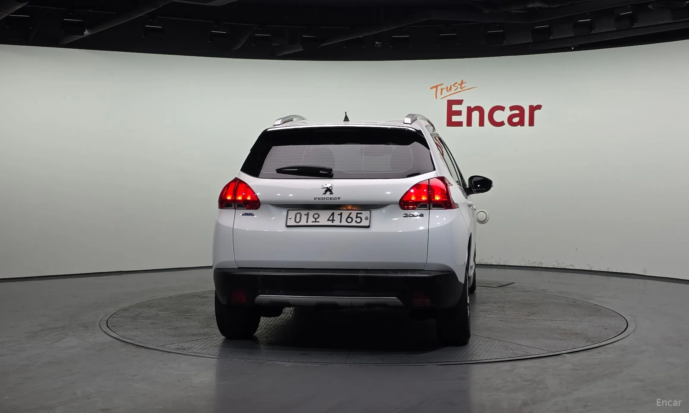 Peugeot 2008. превью 4