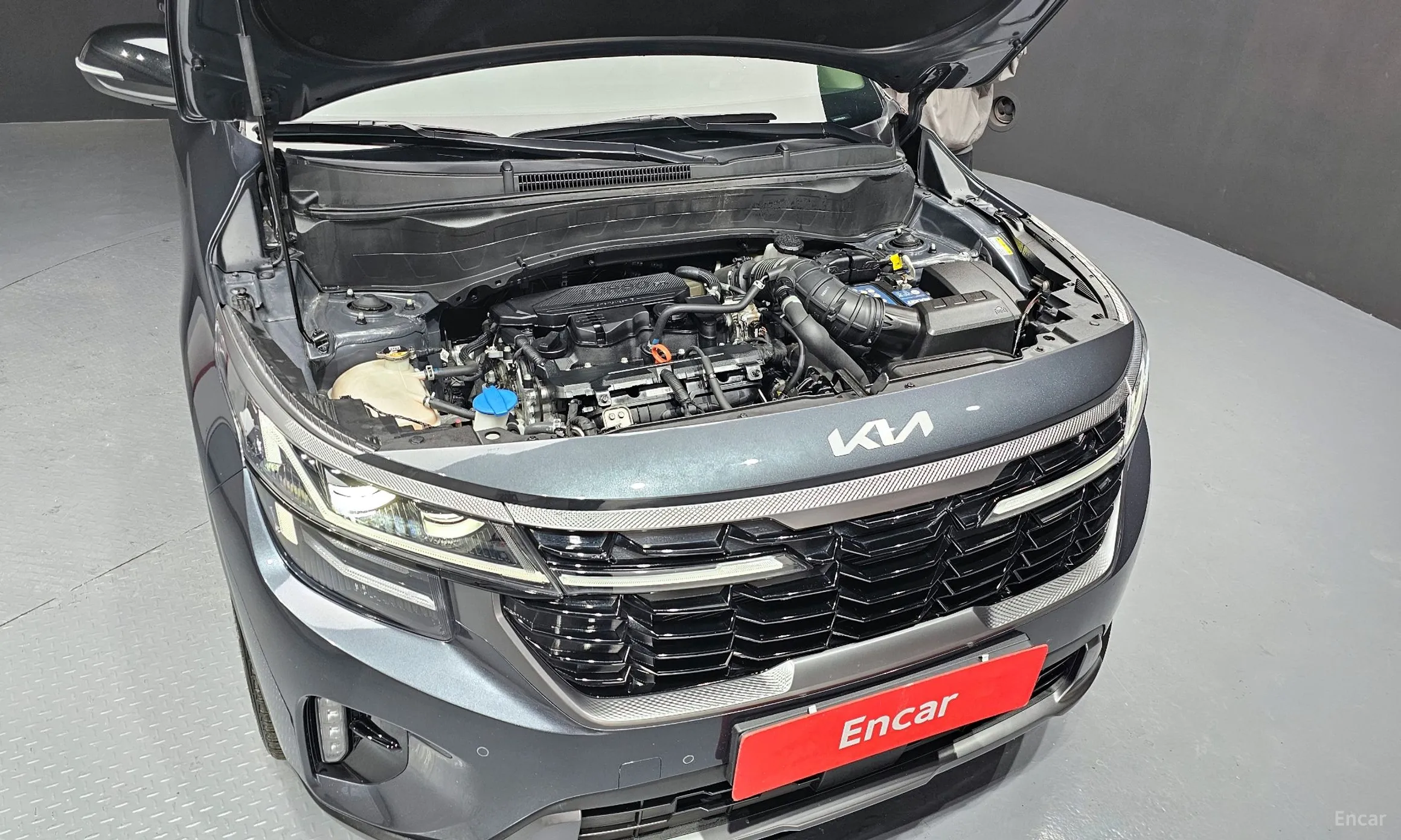 Kia Seltos превью 6