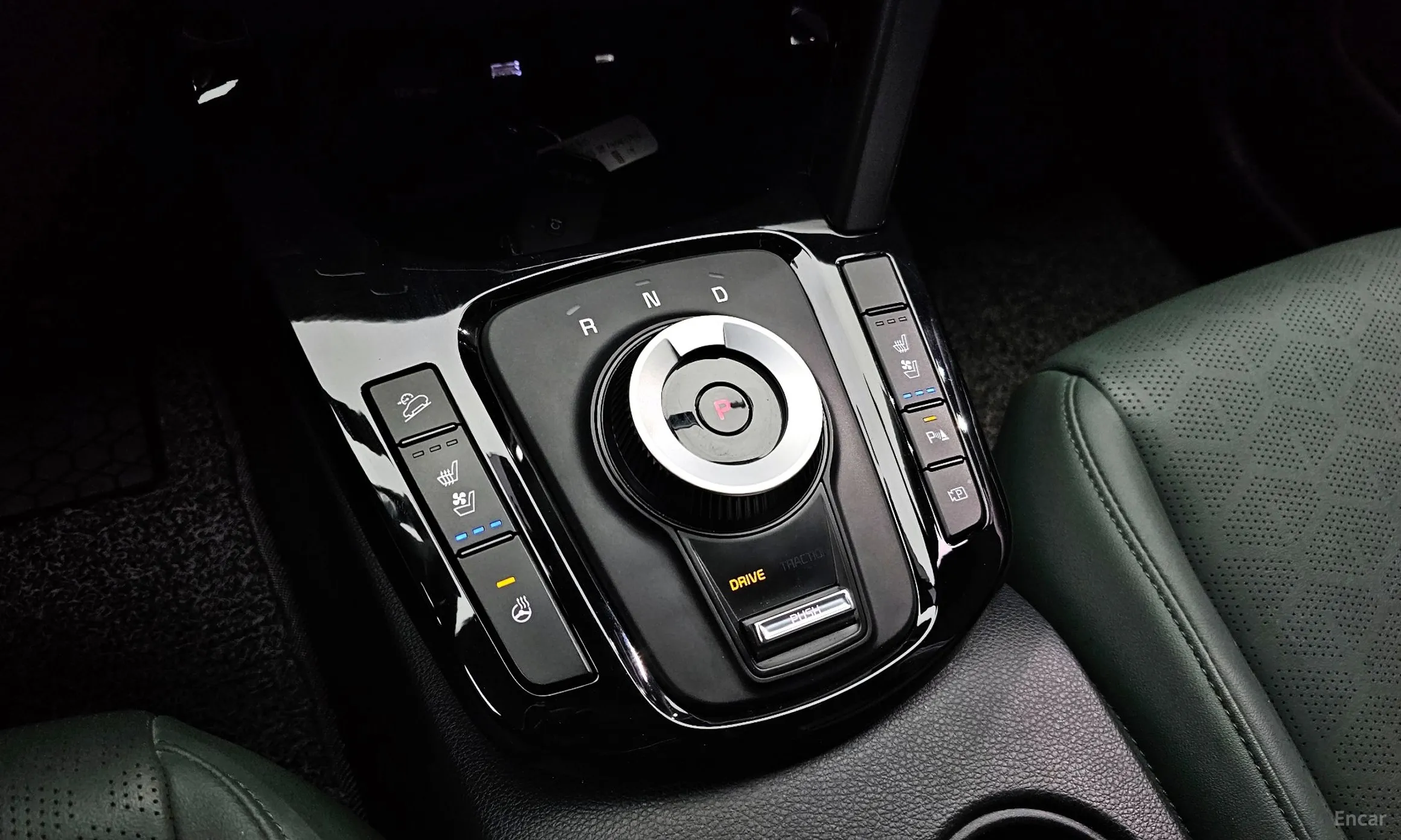 Kia Seltos превью 9