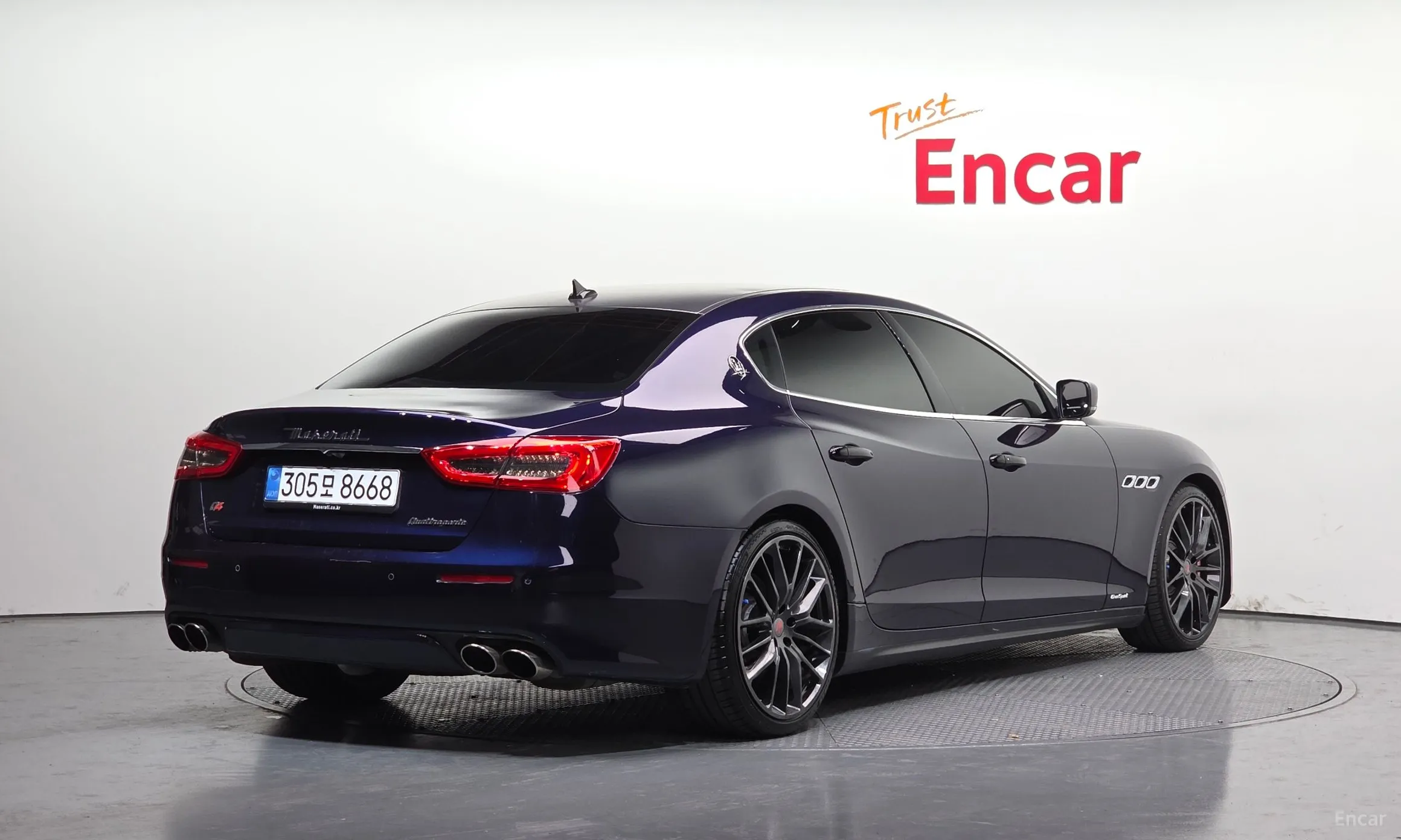 Maserati Quattroporte превью 2