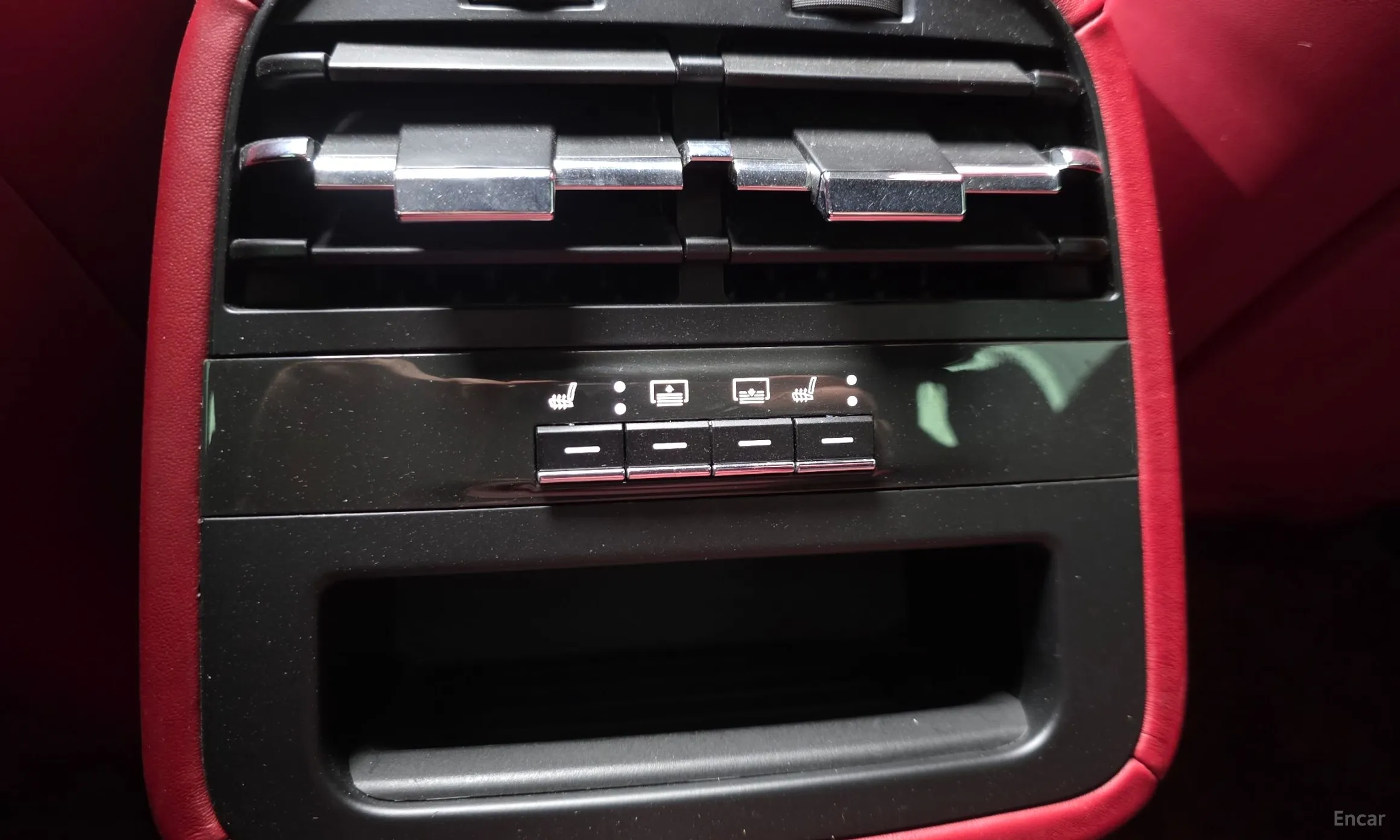 Maserati Quattroporte превью 19