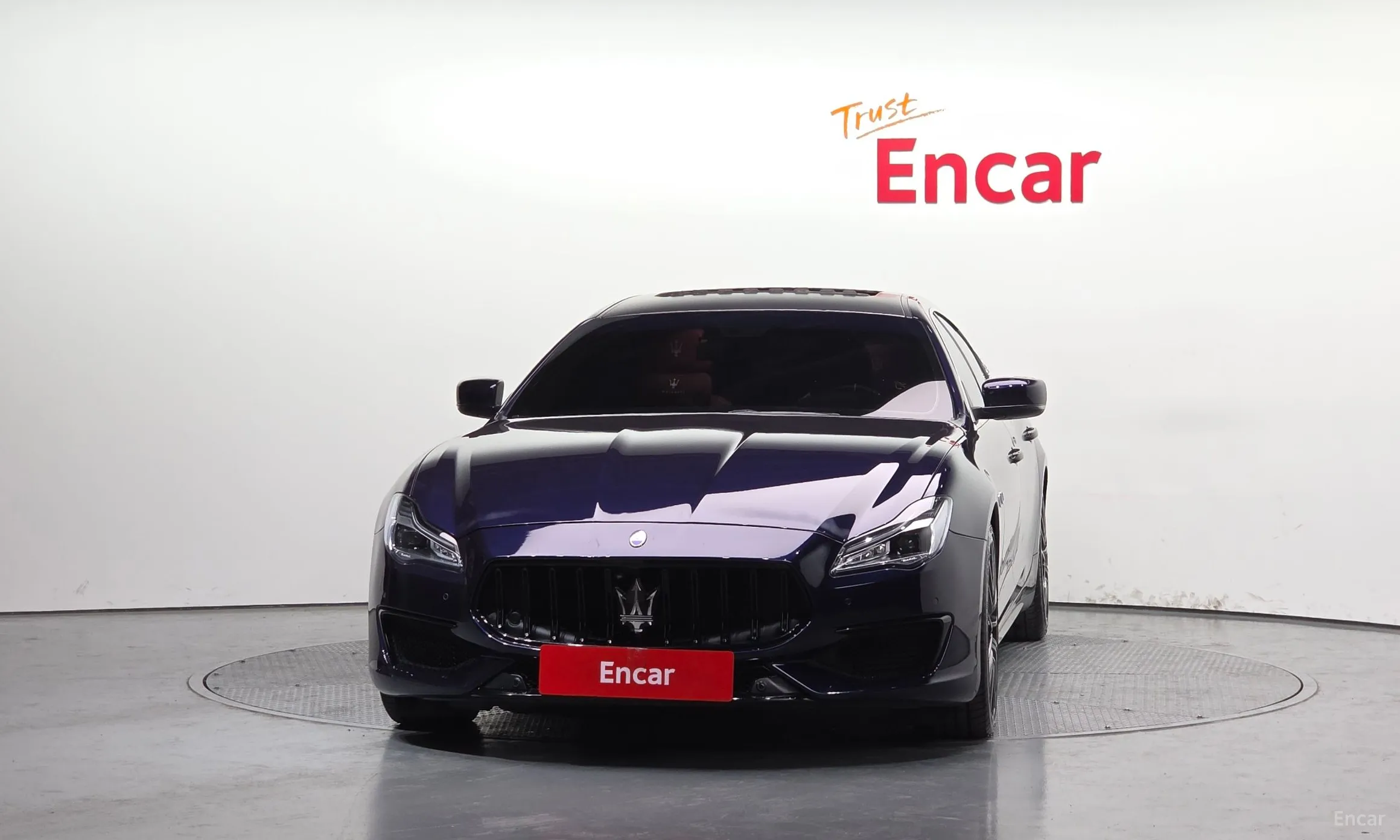 Maserati Quattroporte превью 3