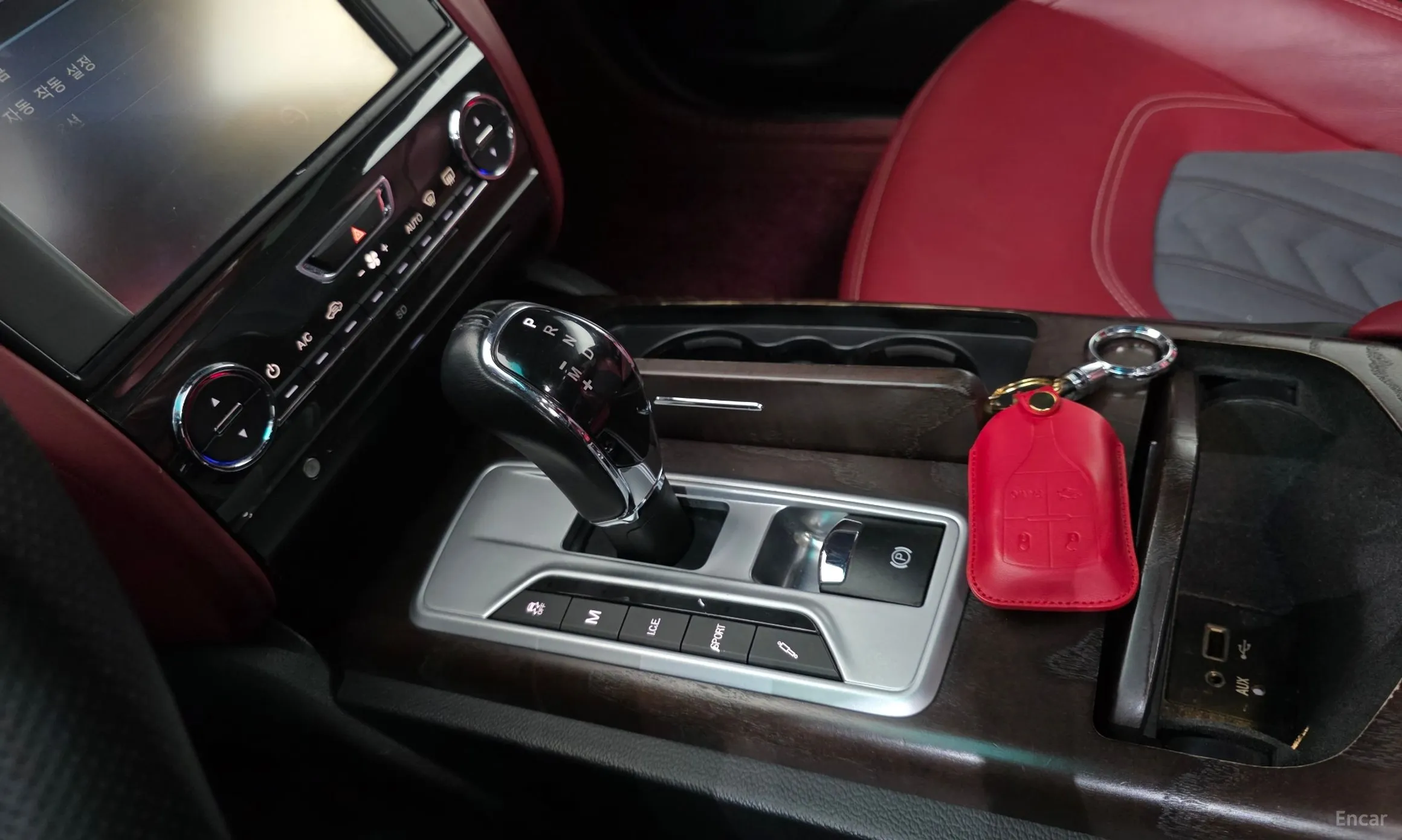 Maserati Quattroporte превью 9