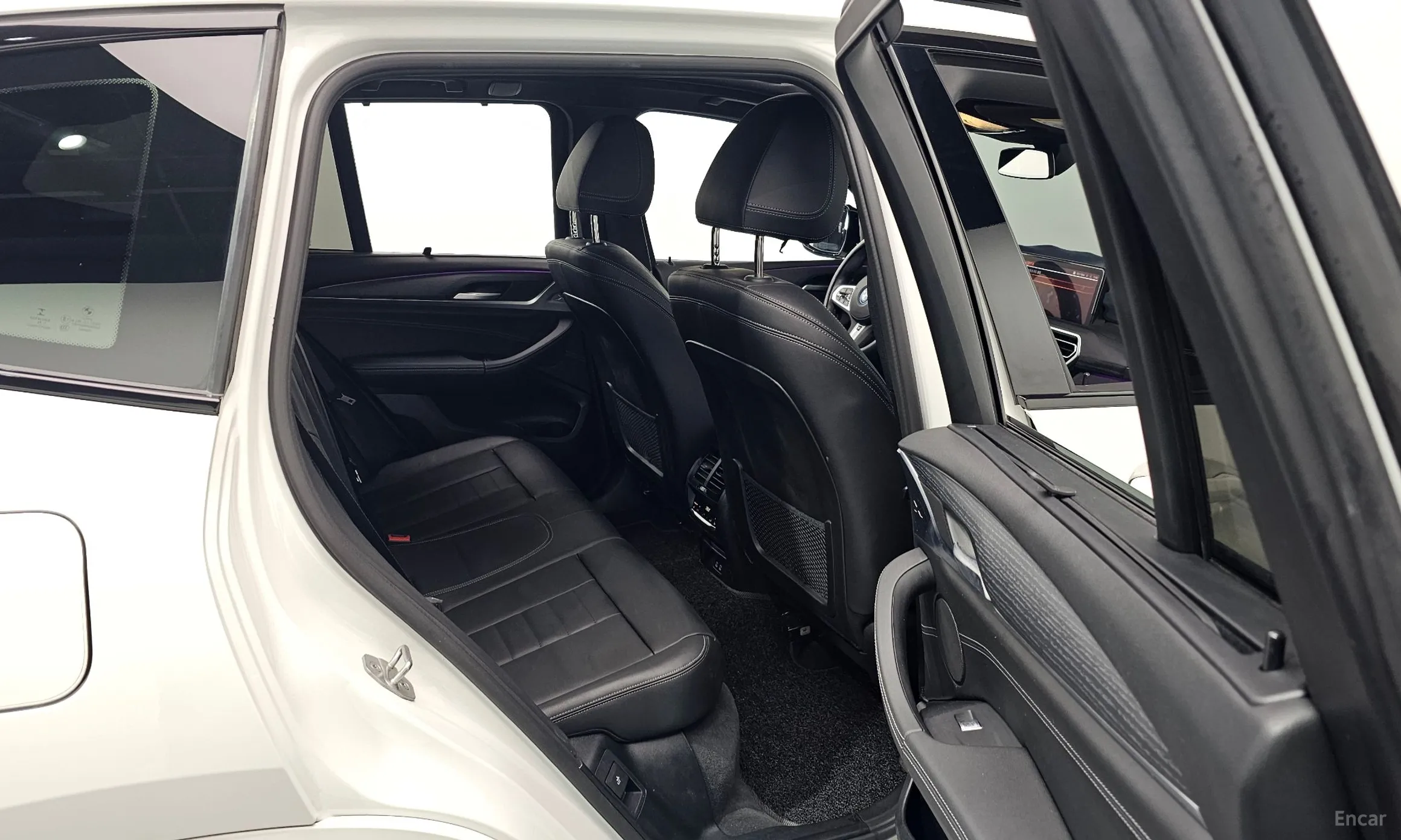 BMW X3 (G01) превью 11