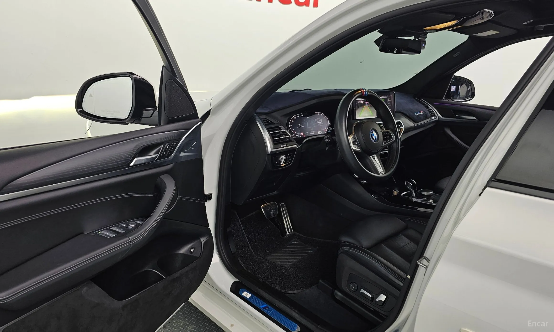 BMW X3 (G01) превью 12