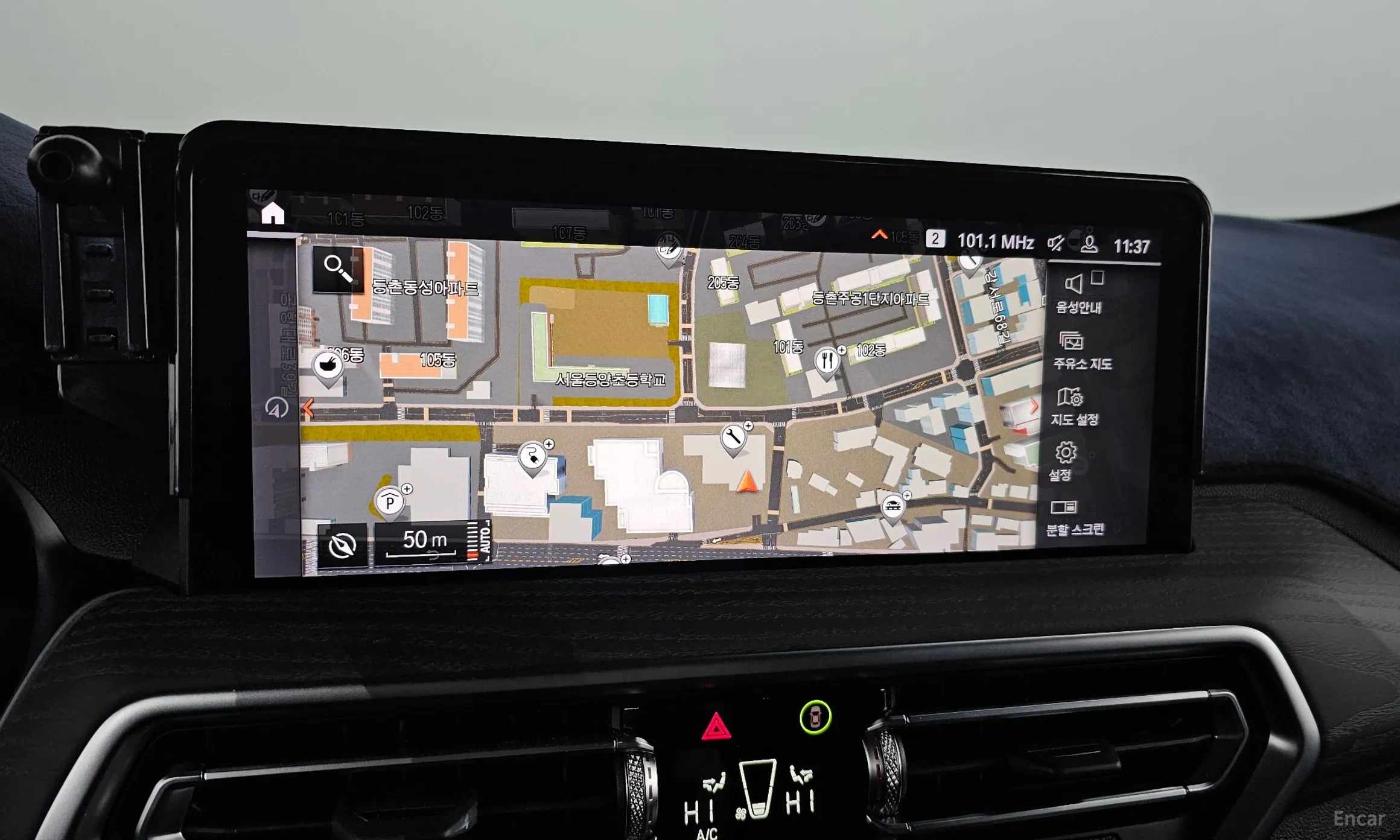 BMW X3 (G01) превью 14