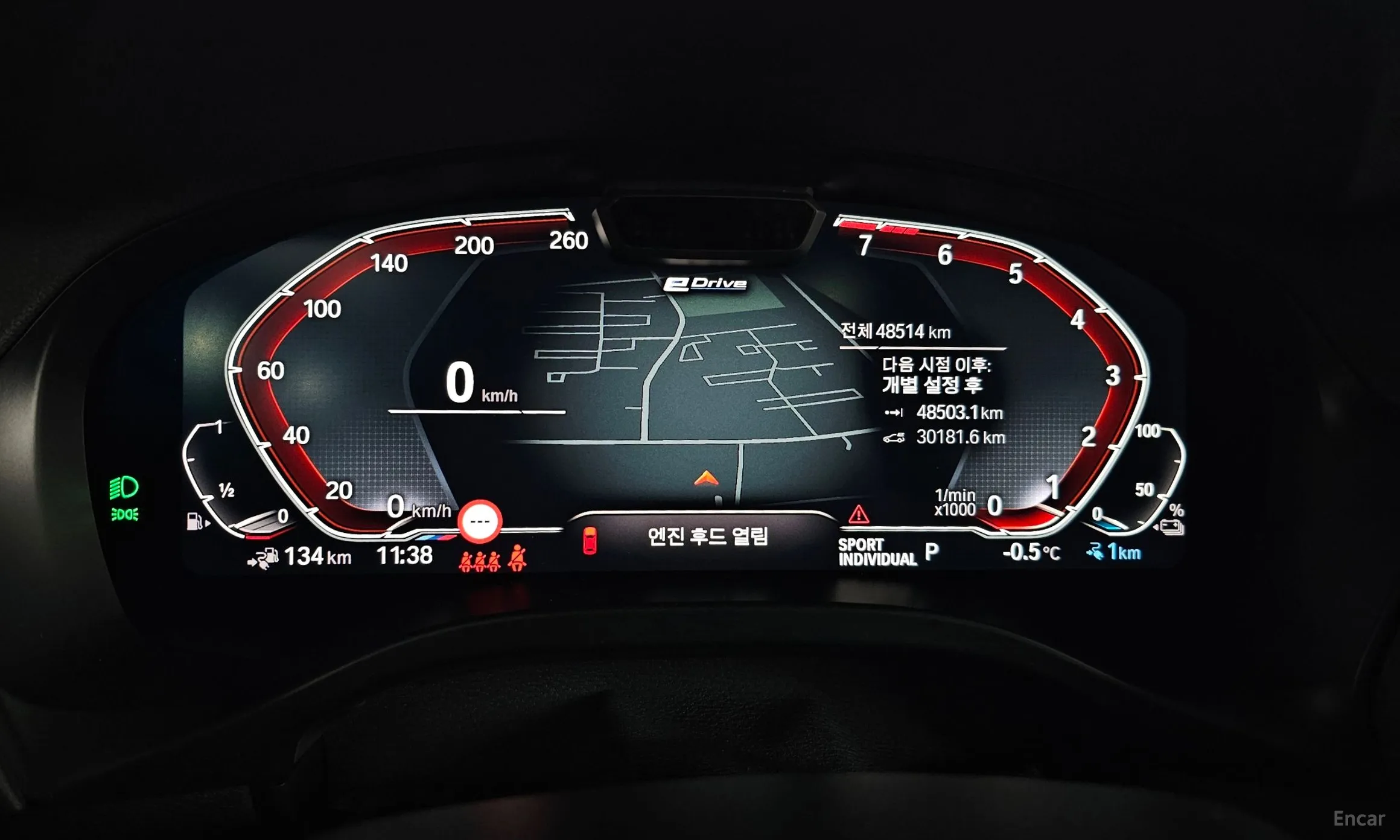 BMW X3 (G01) превью 8