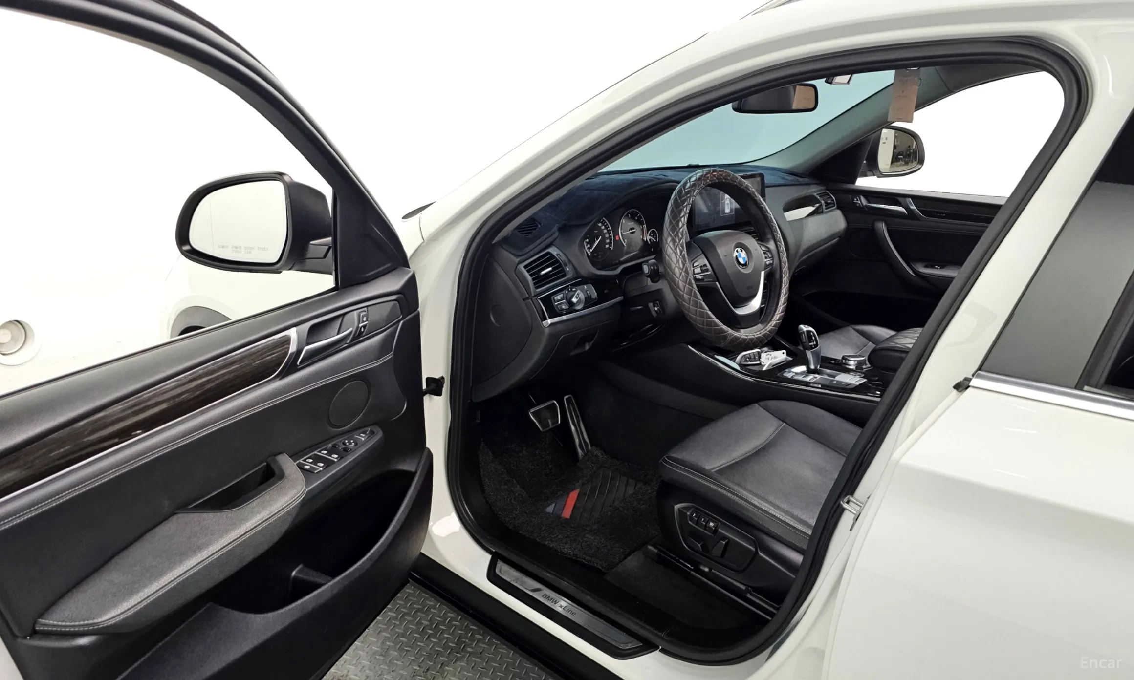 BMW X4 (F26) превью 10