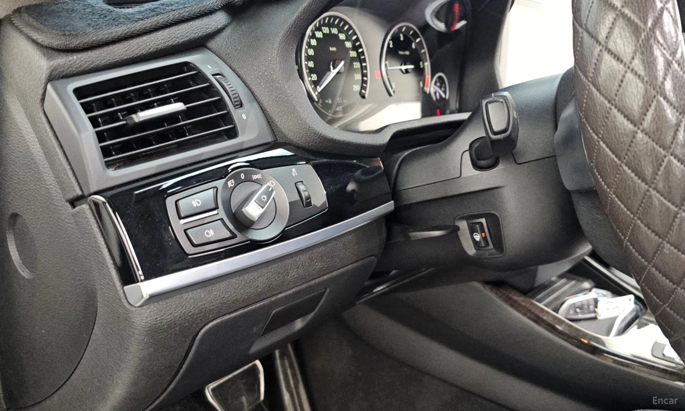 BMW X4 (F26) превью 18