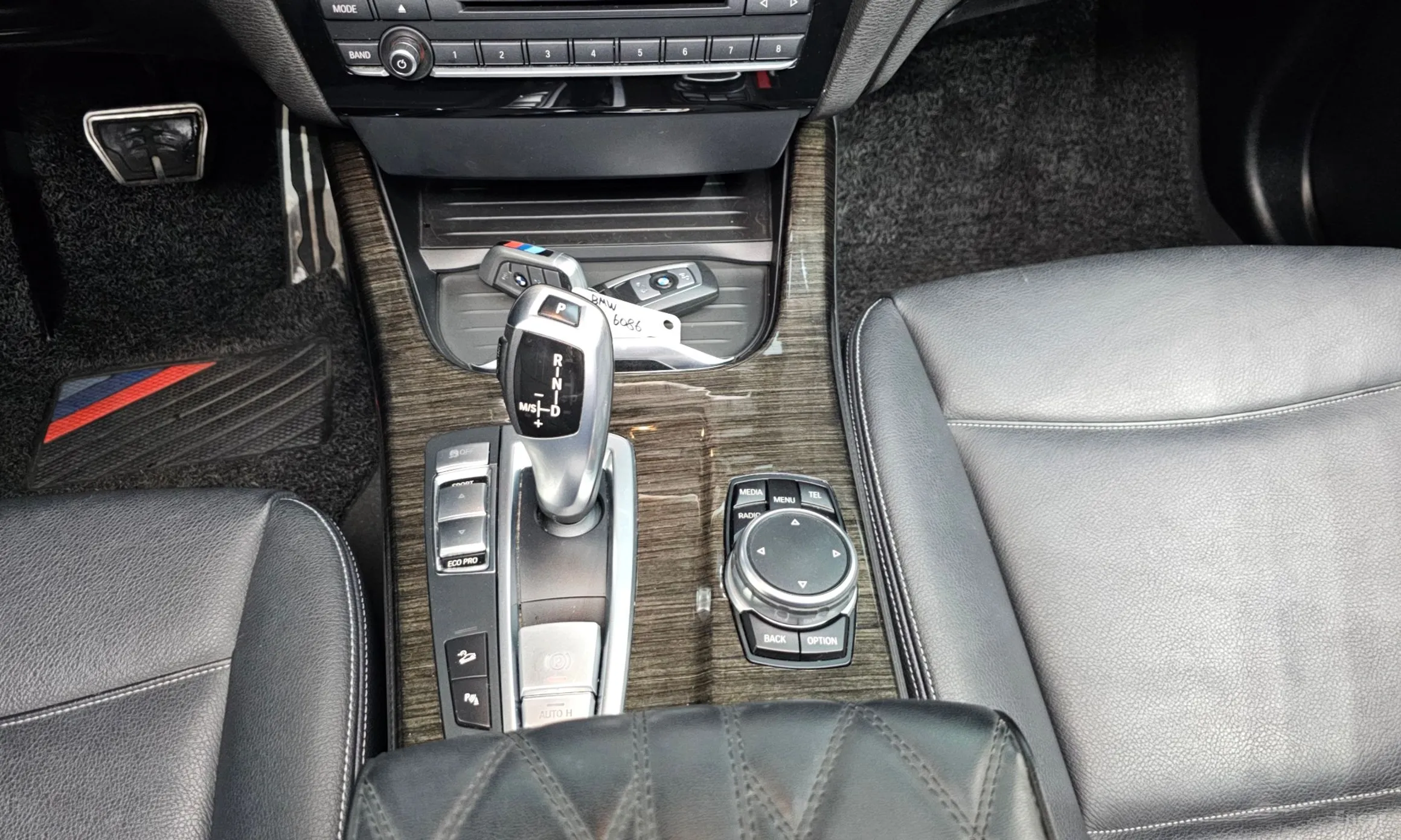 BMW X4 (F26) превью 9