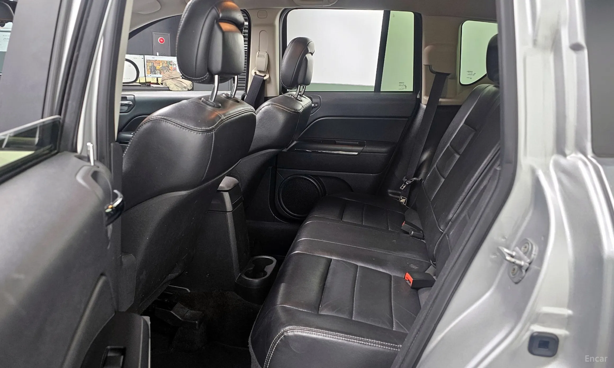 Jeep Compass превью 12