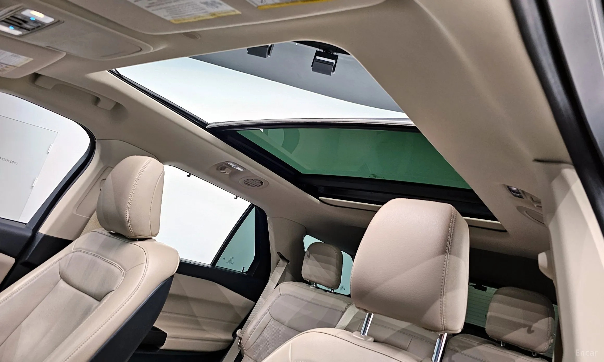 Ford Explorer 6th Generation превью 19