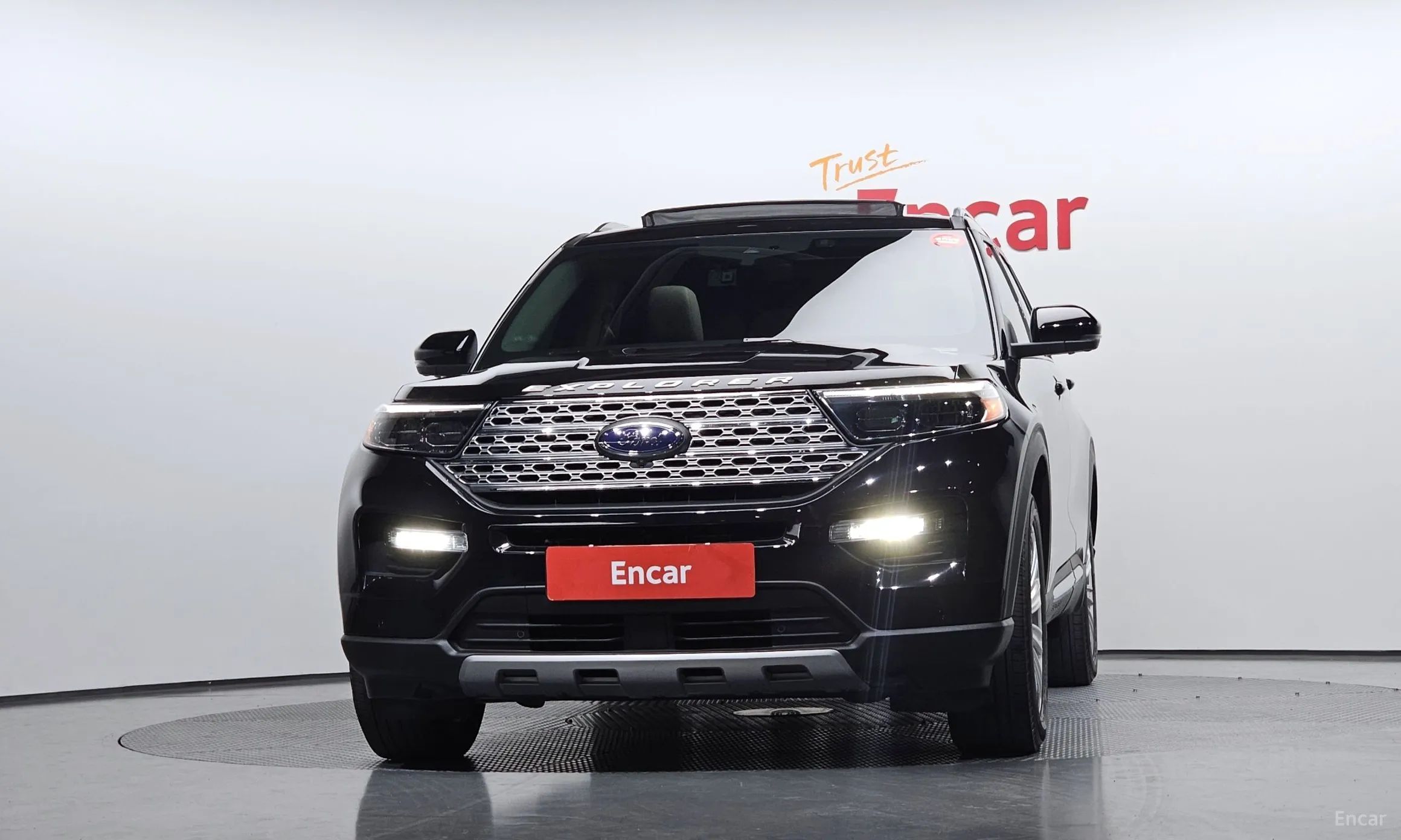 Ford Explorer 6th Generation превью 3