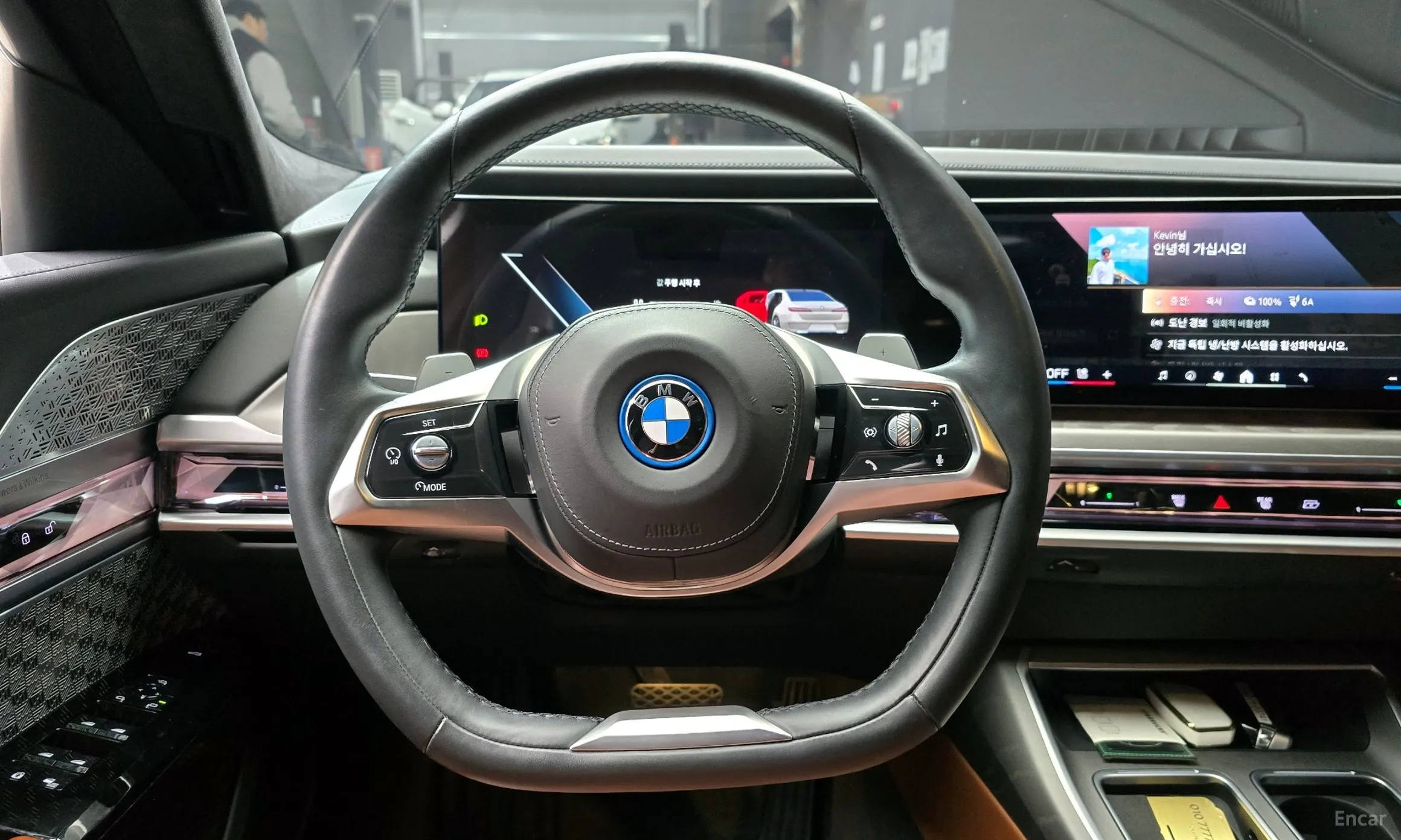 BMW 7 Series (G70) превью 13