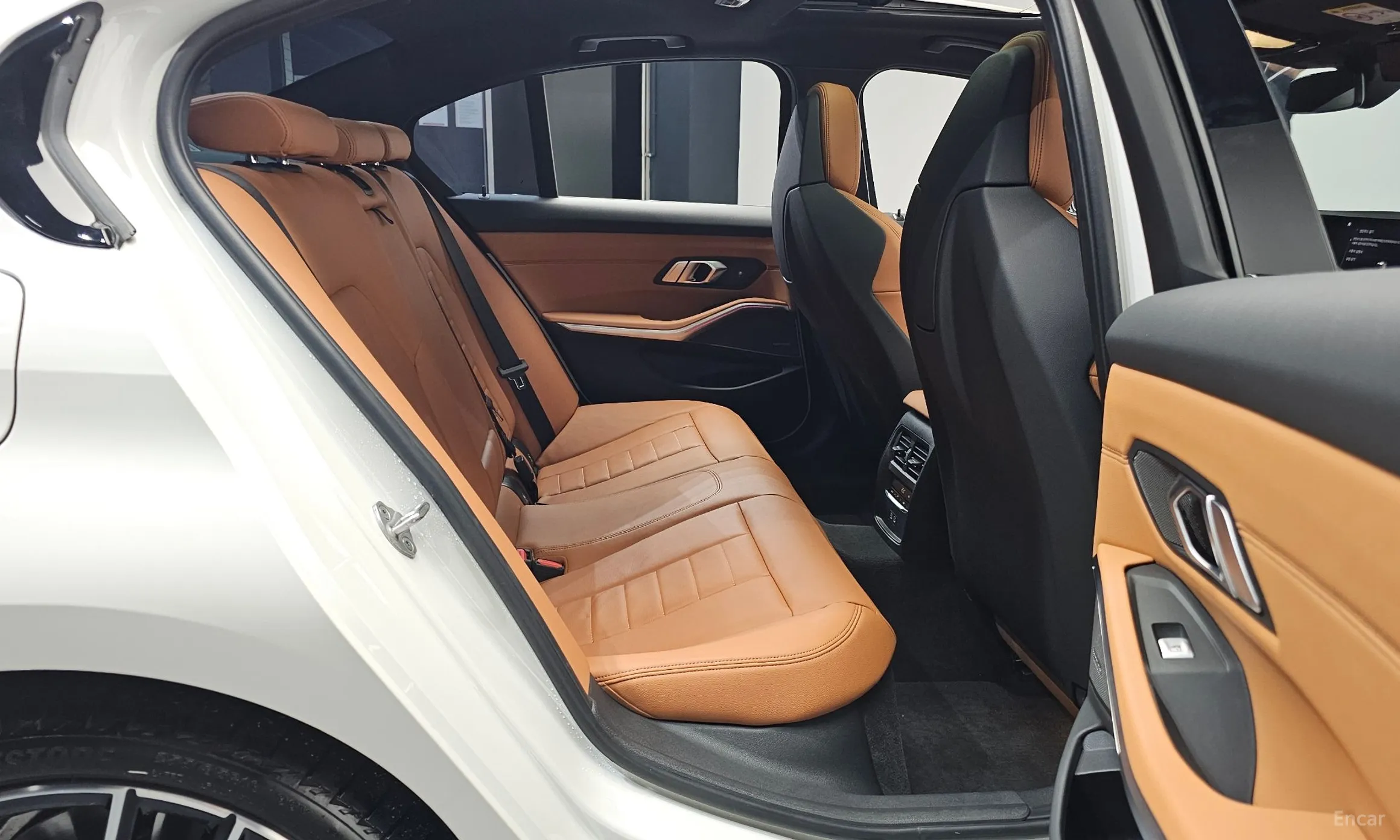BMW 3 Series (G20) превью 12