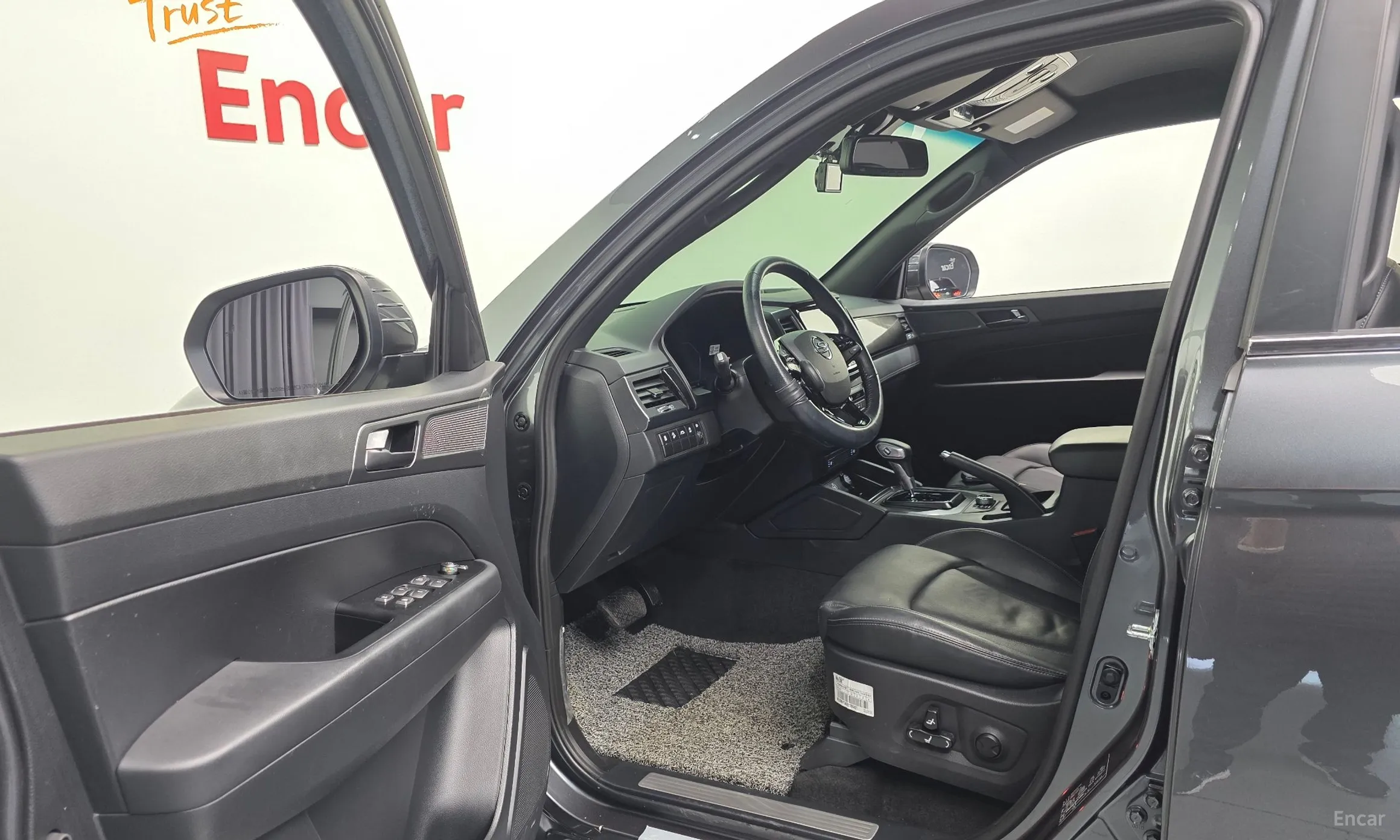 KG Mobility (SsangYong) Rexton Sports превью 11