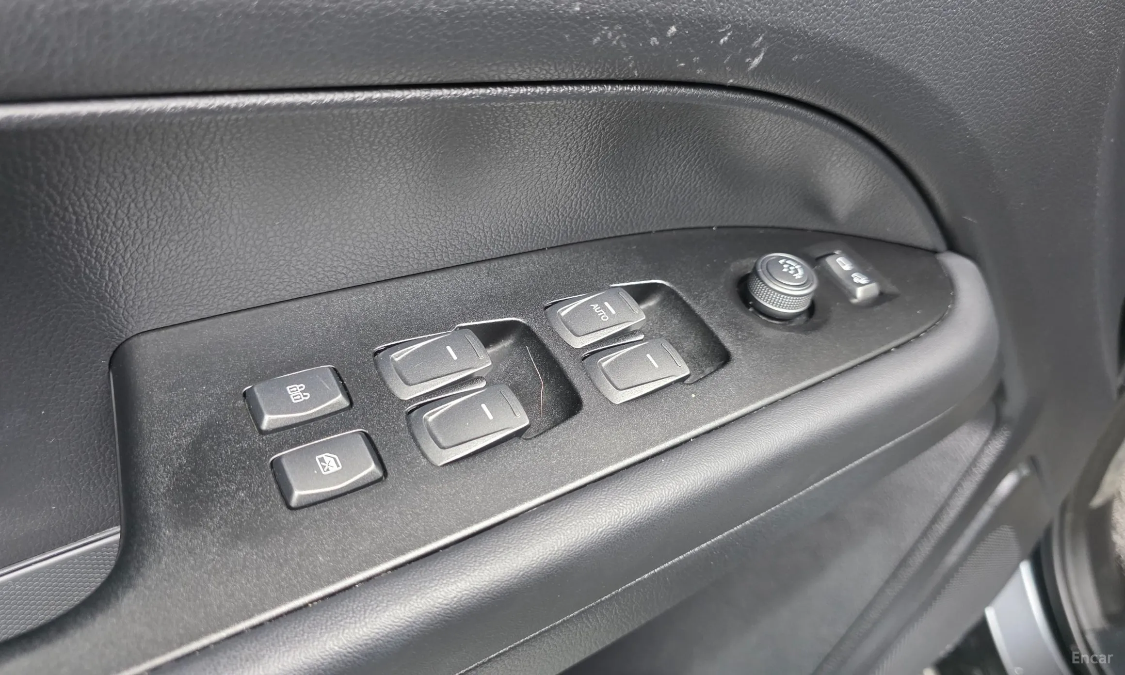 KG Mobility (SsangYong) Rexton Sports превью 12