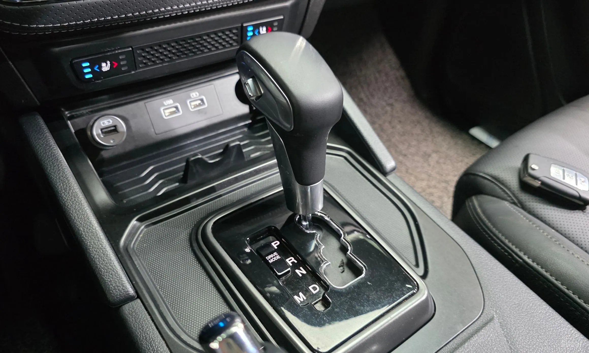 KG Mobility (SsangYong) Rexton Sports превью 9