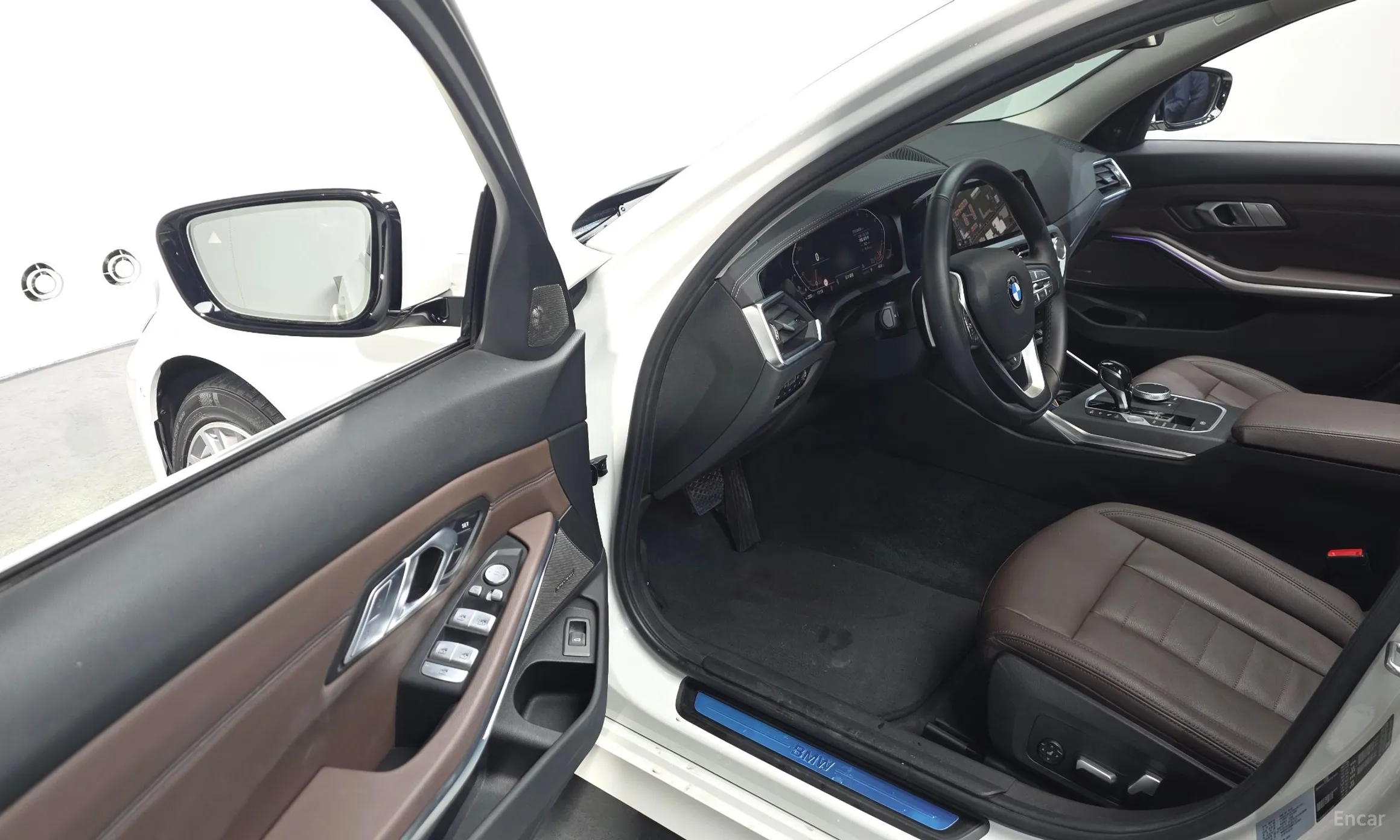 BMW 3 Series (G20) превью 12