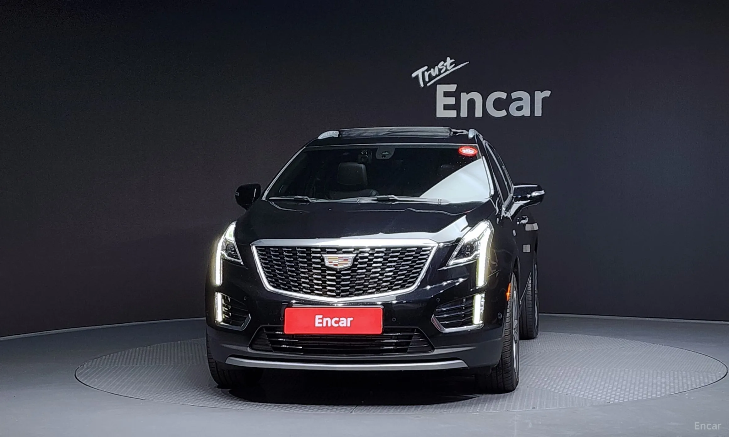 Cadillac XT5 превью 3