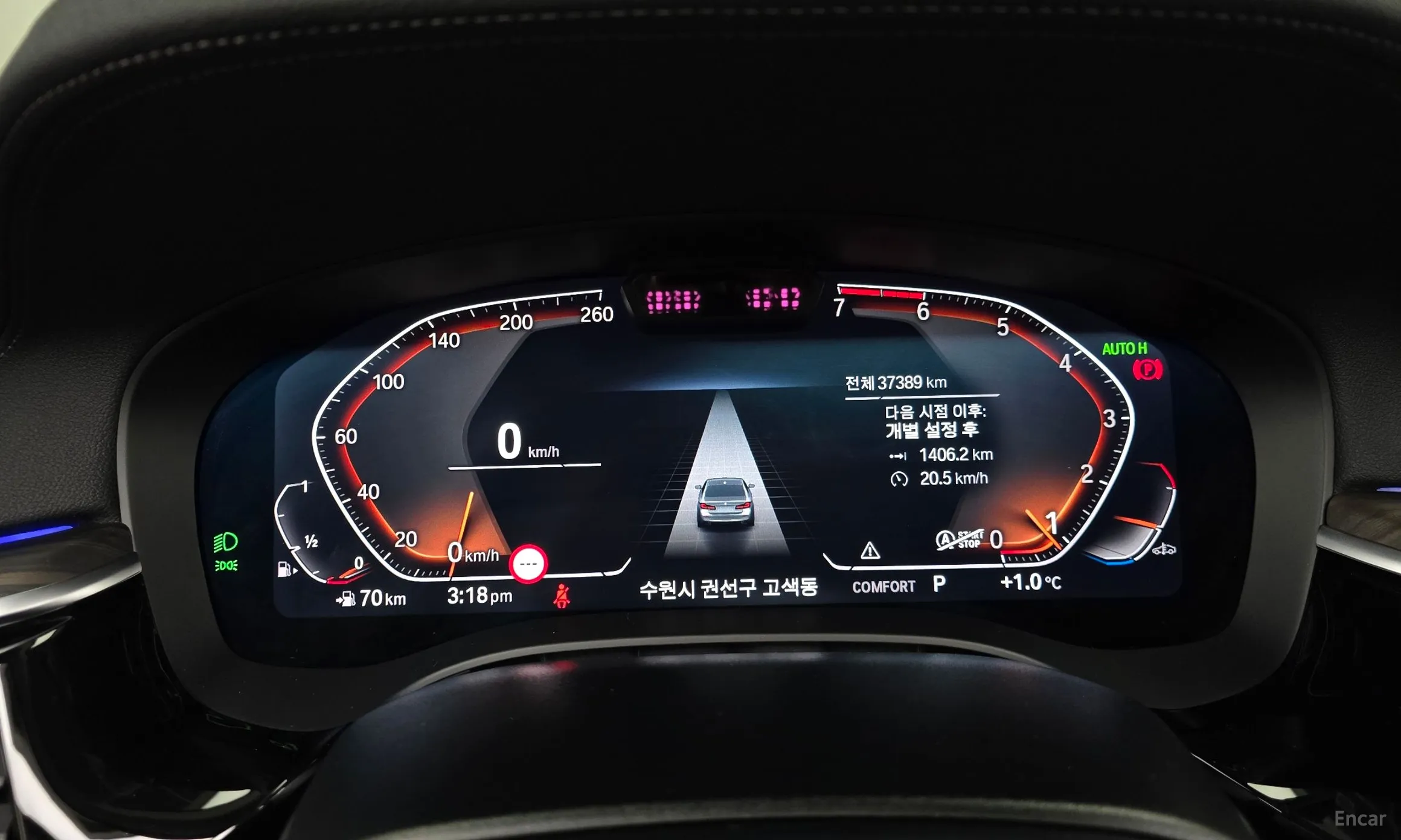 BMW 5 Series (G30) превью 8