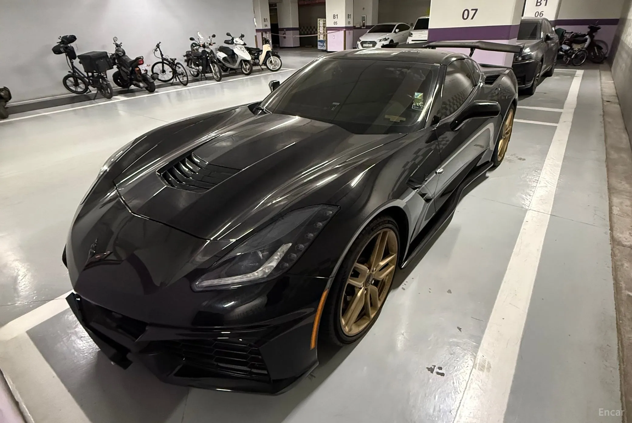 Chevrolet Corvette превью 2