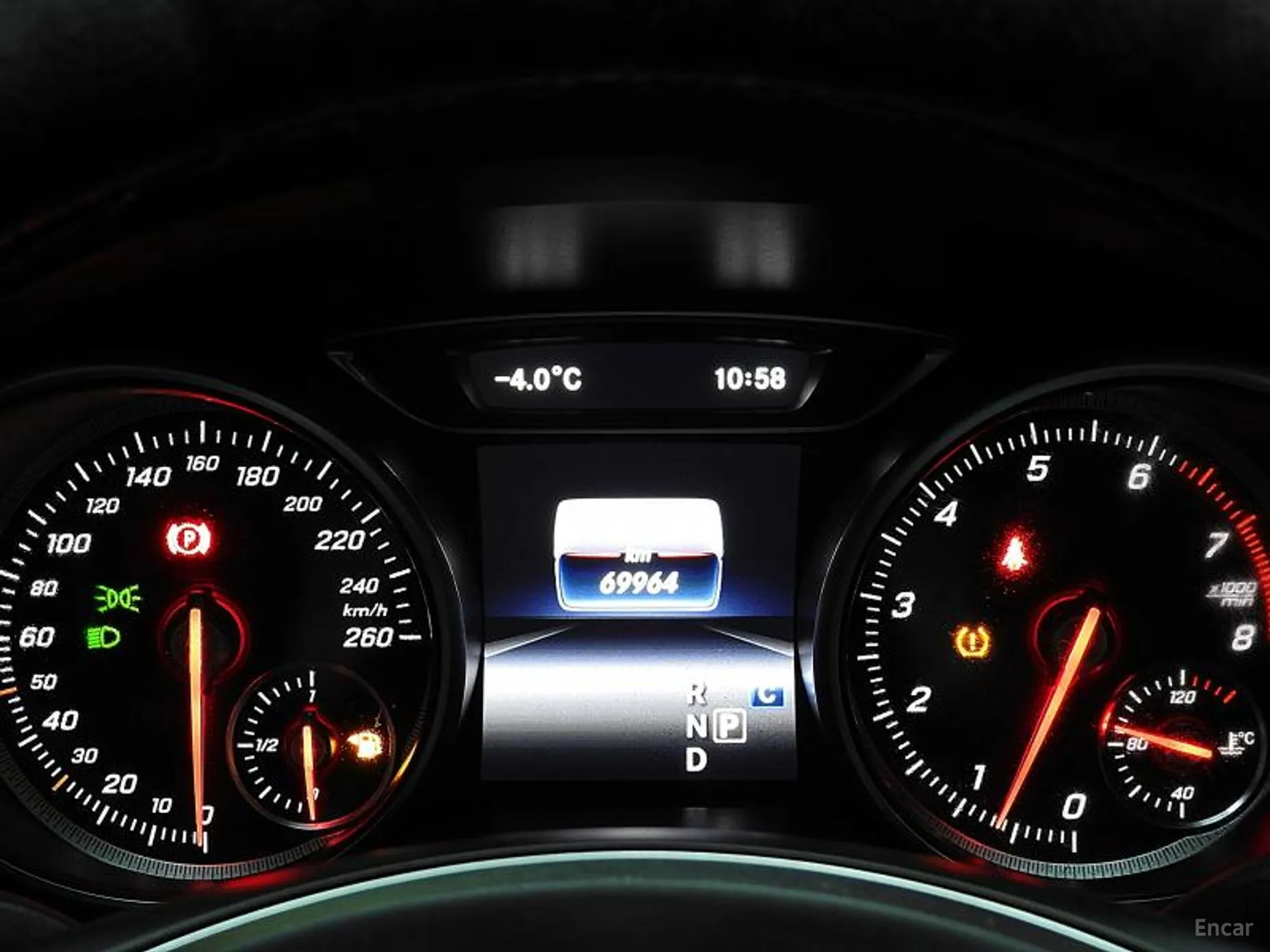 Mercedes Benz CLA-Class C117 превью 15