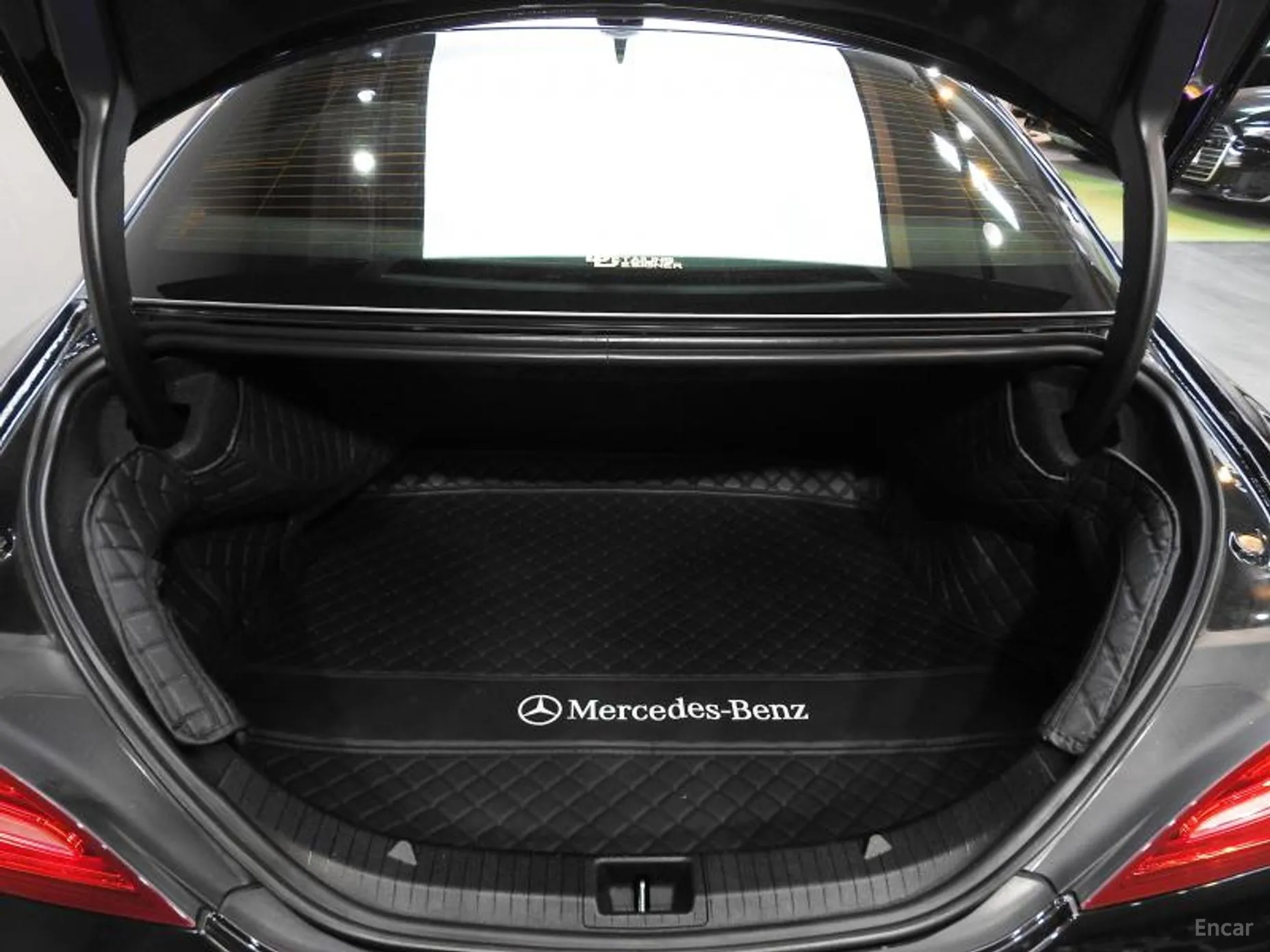 Mercedes Benz CLA-Class C117 превью 5