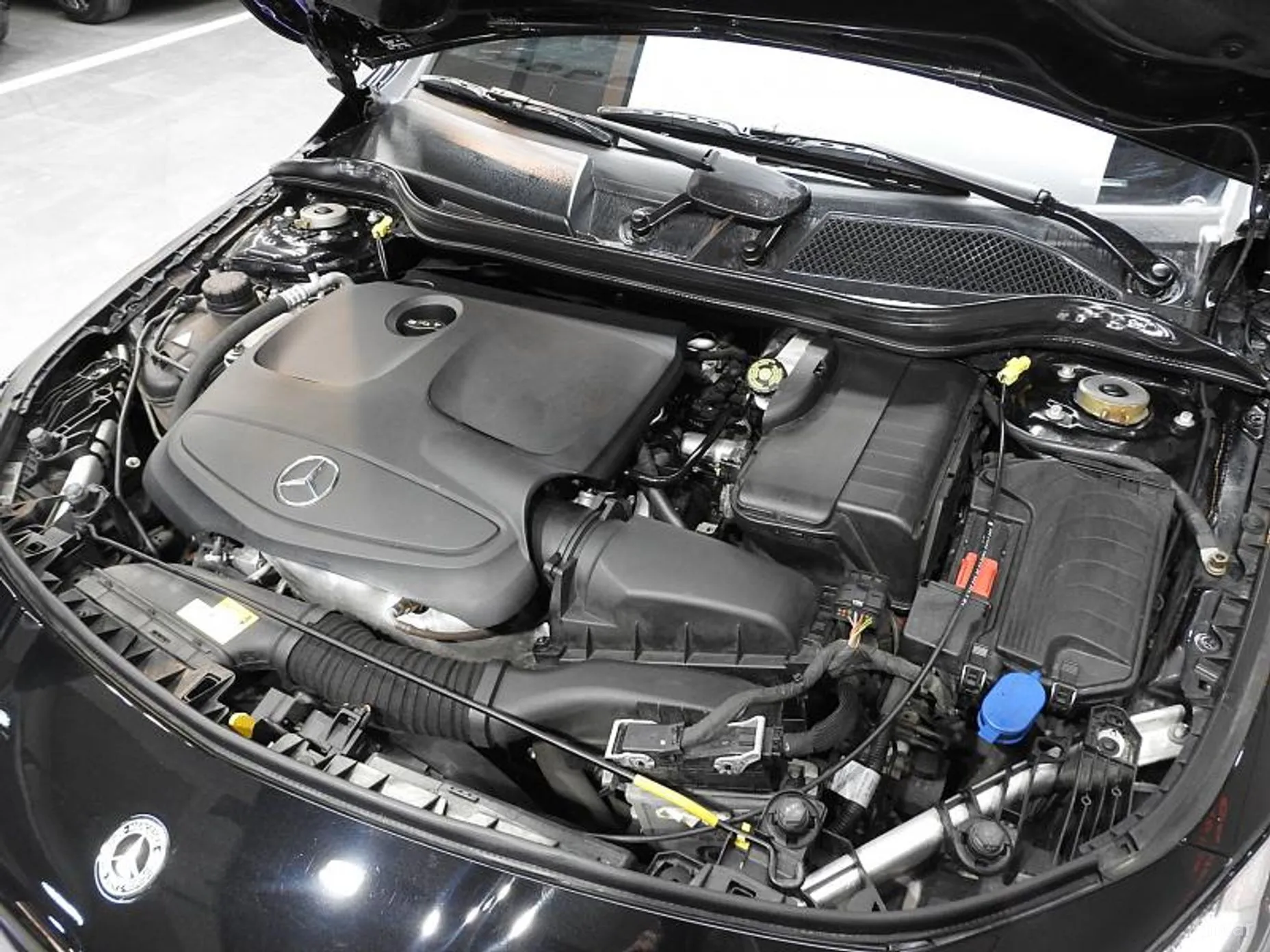 Mercedes Benz CLA-Class C117 превью 6