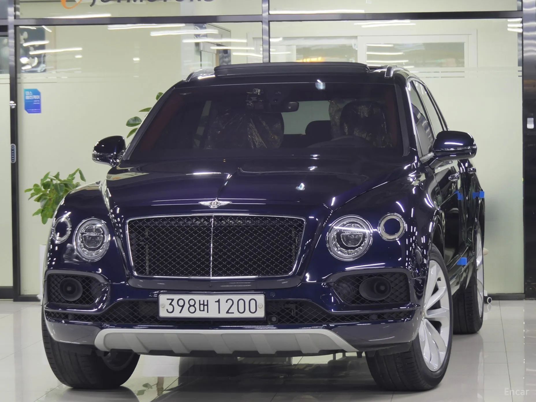 Bentayga
